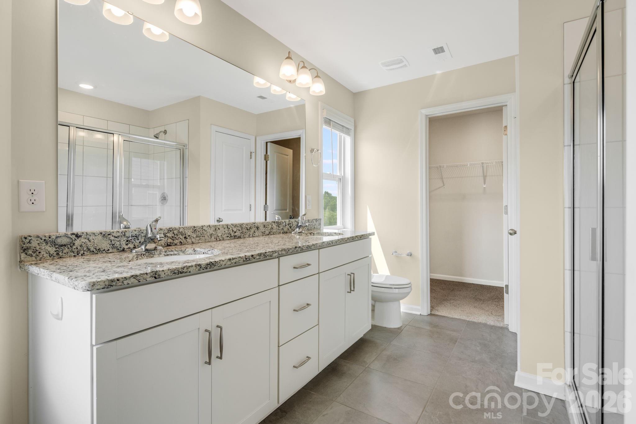124 Creekview Road Property Photo 8