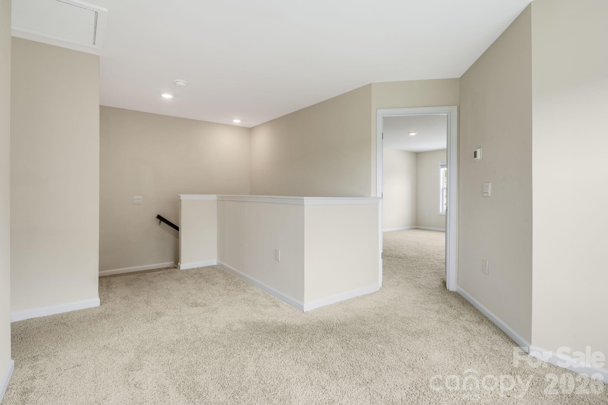 124 Creekview Road Property Photo 12