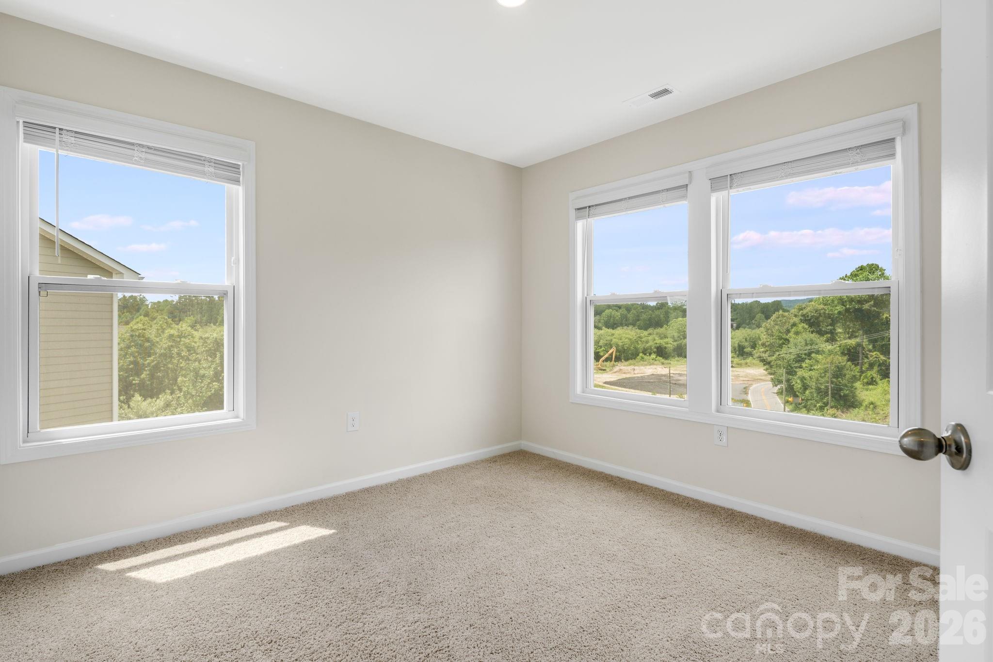 124 Creekview Road Property Photo 13