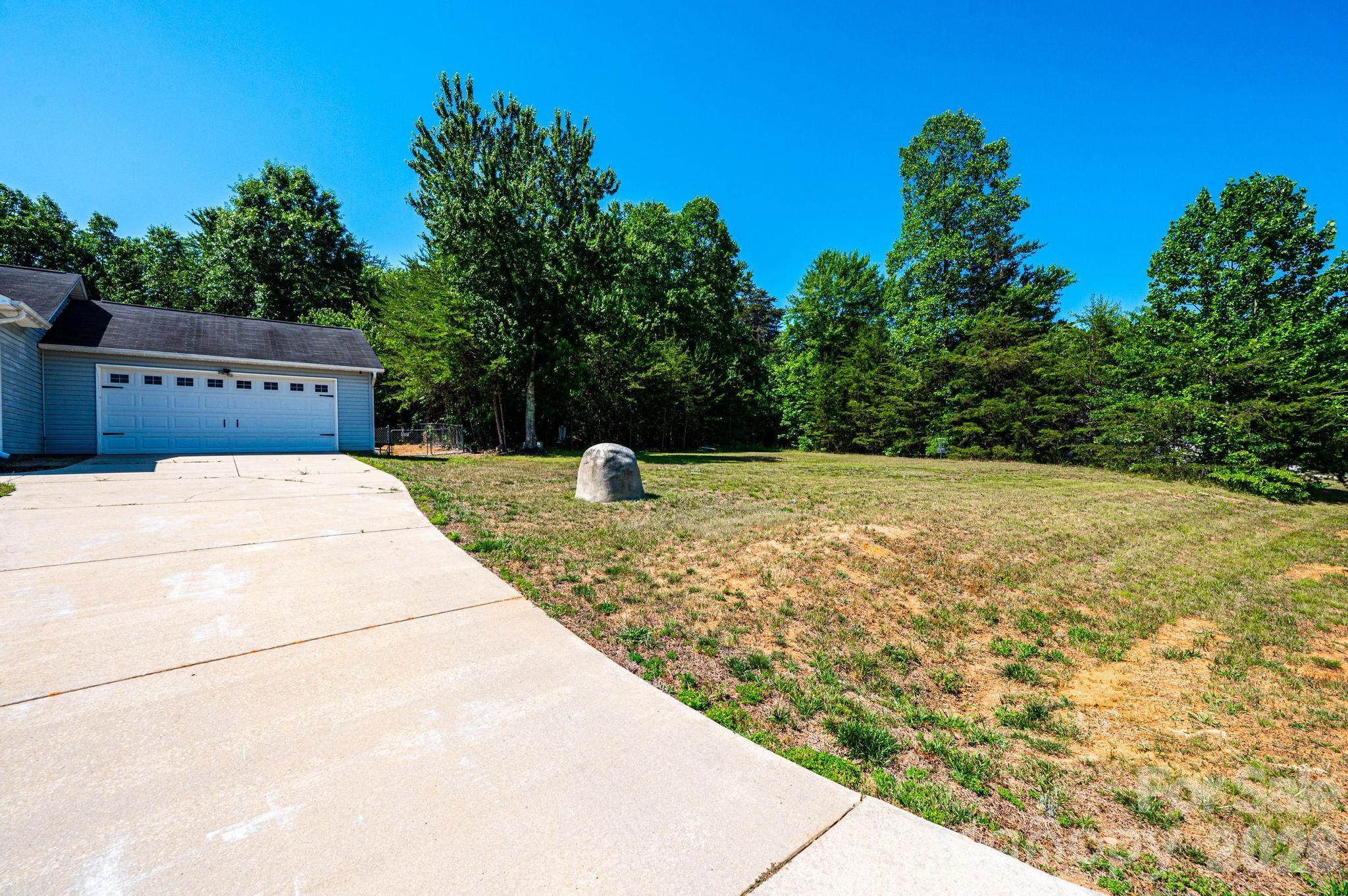 205 Winding Cedar Drive Property Photo 7