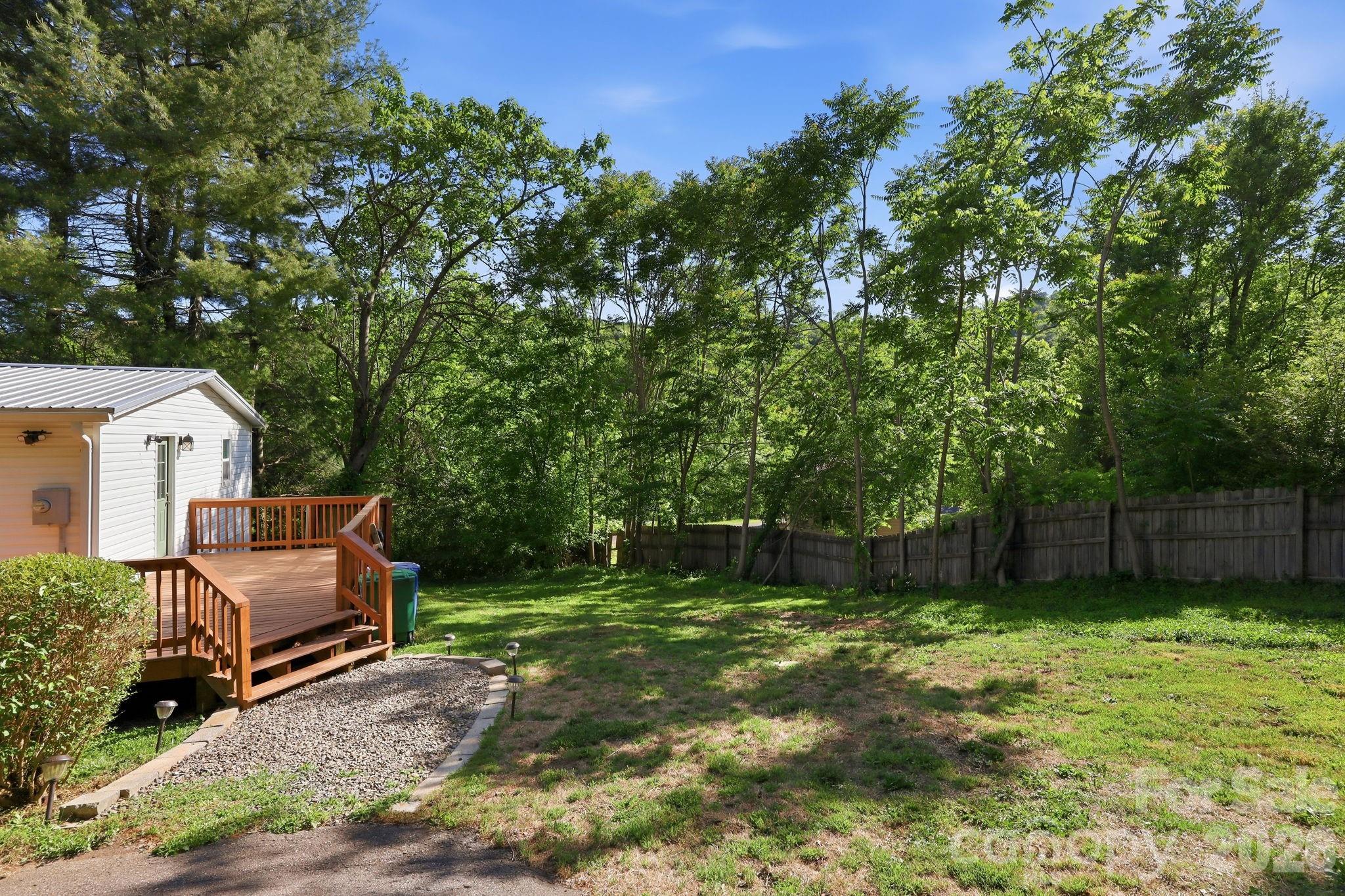 118 Heather Drive Property Photo 41