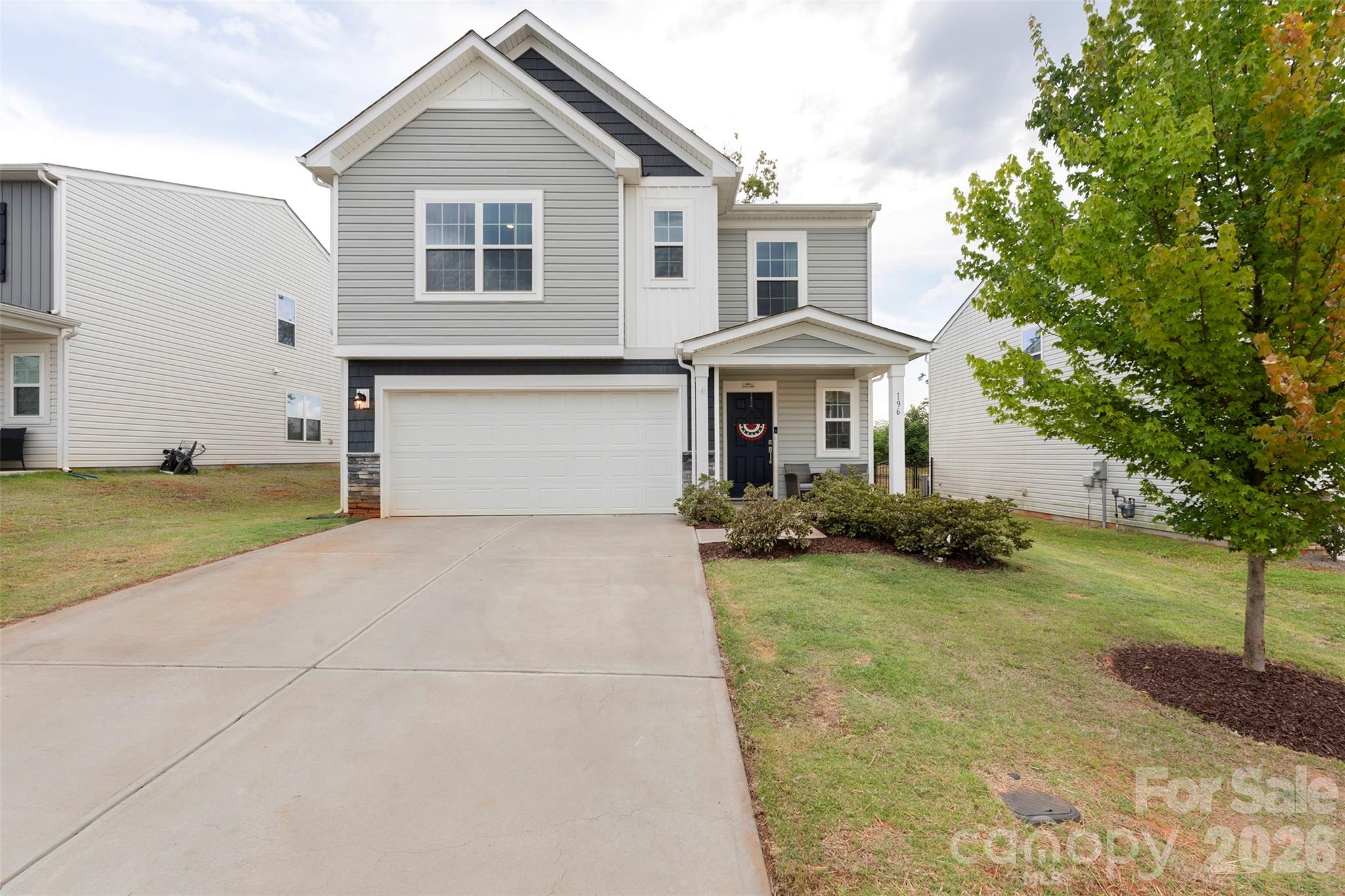 196 Brentwood Drive Property Photo 2