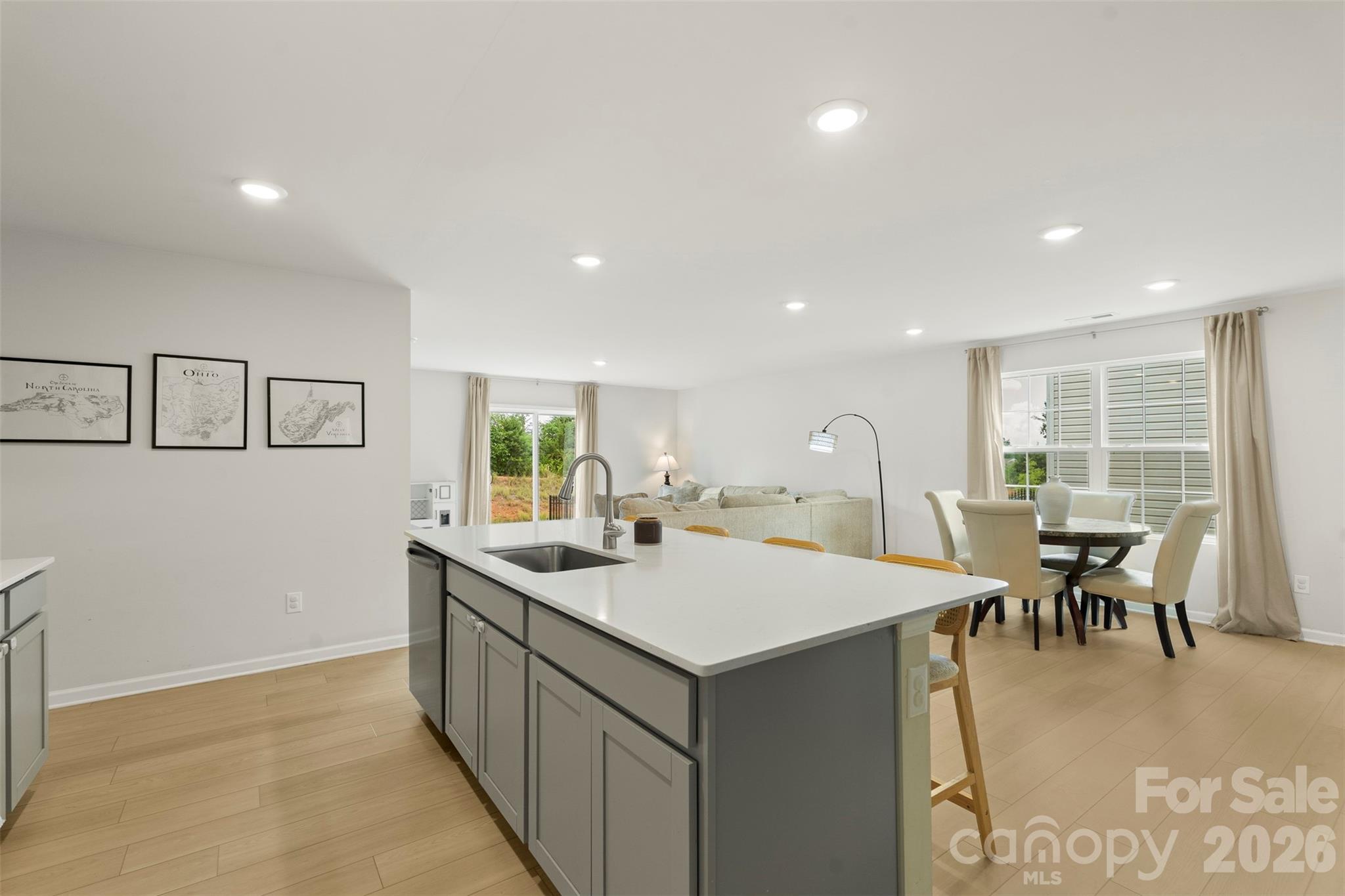 196 Brentwood Drive Property Photo 11