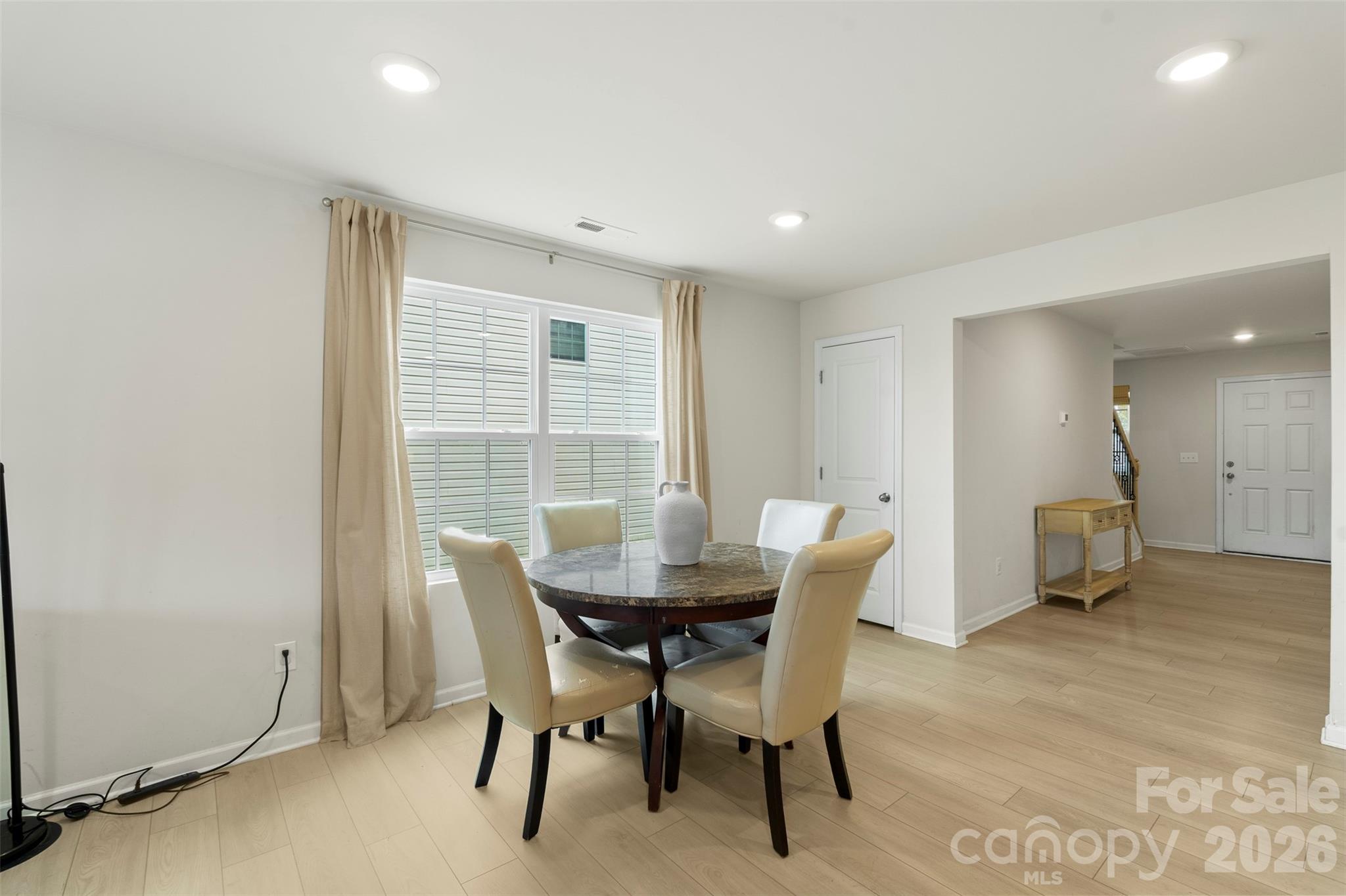 196 Brentwood Drive Property Photo 13