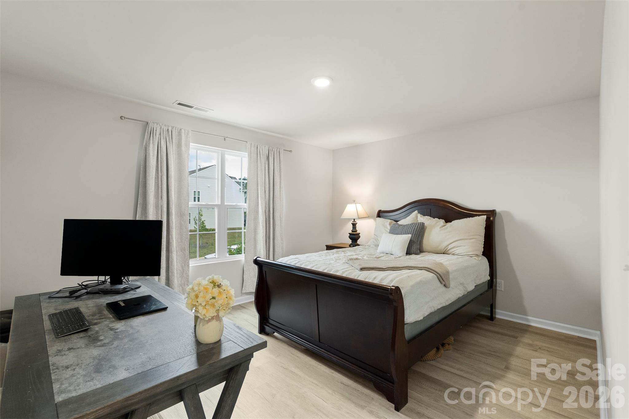 196 Brentwood Drive Property Photo 29