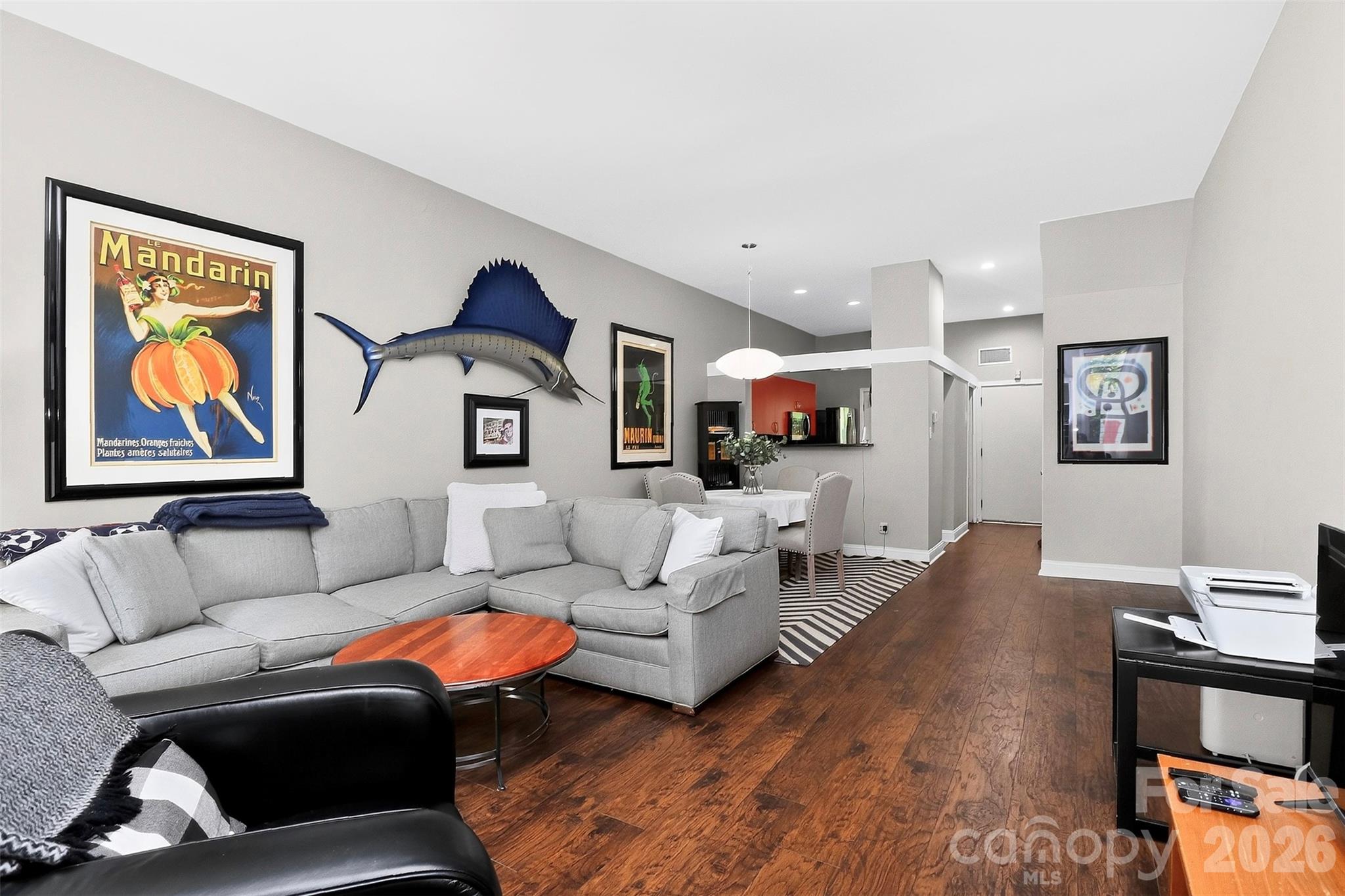 432 E Park Avenue C Property Photo 5