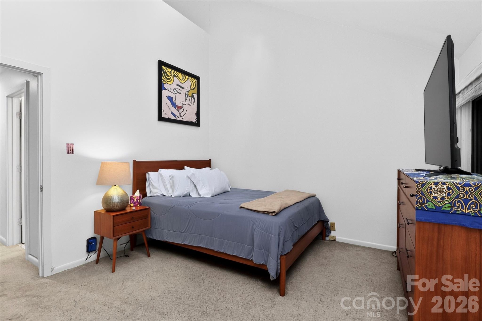 432 E Park Avenue C Property Photo 7