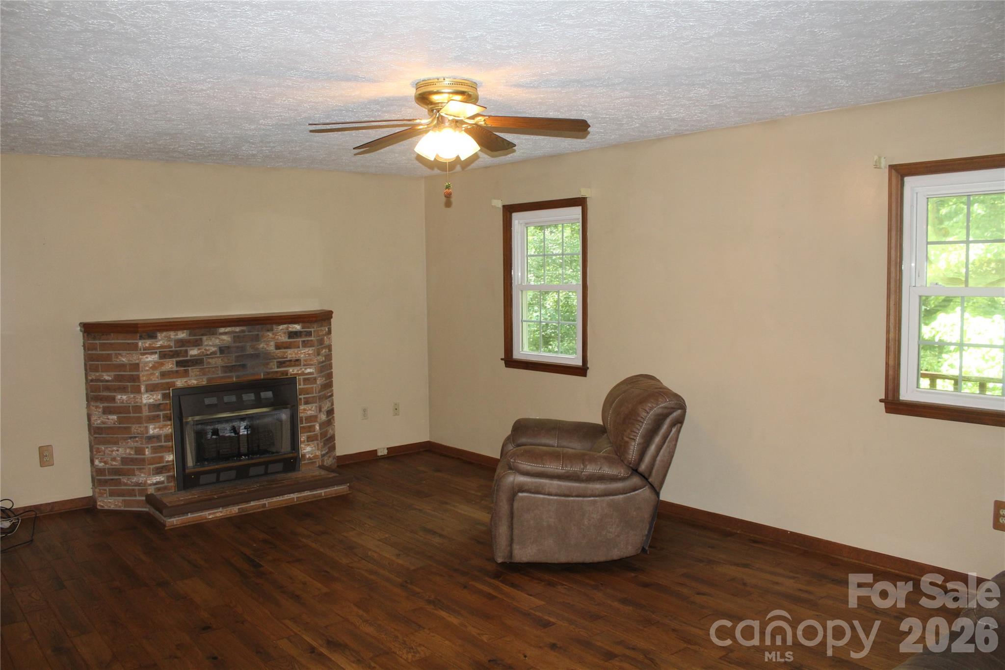 3505 Nelson Lane Property Photo 9