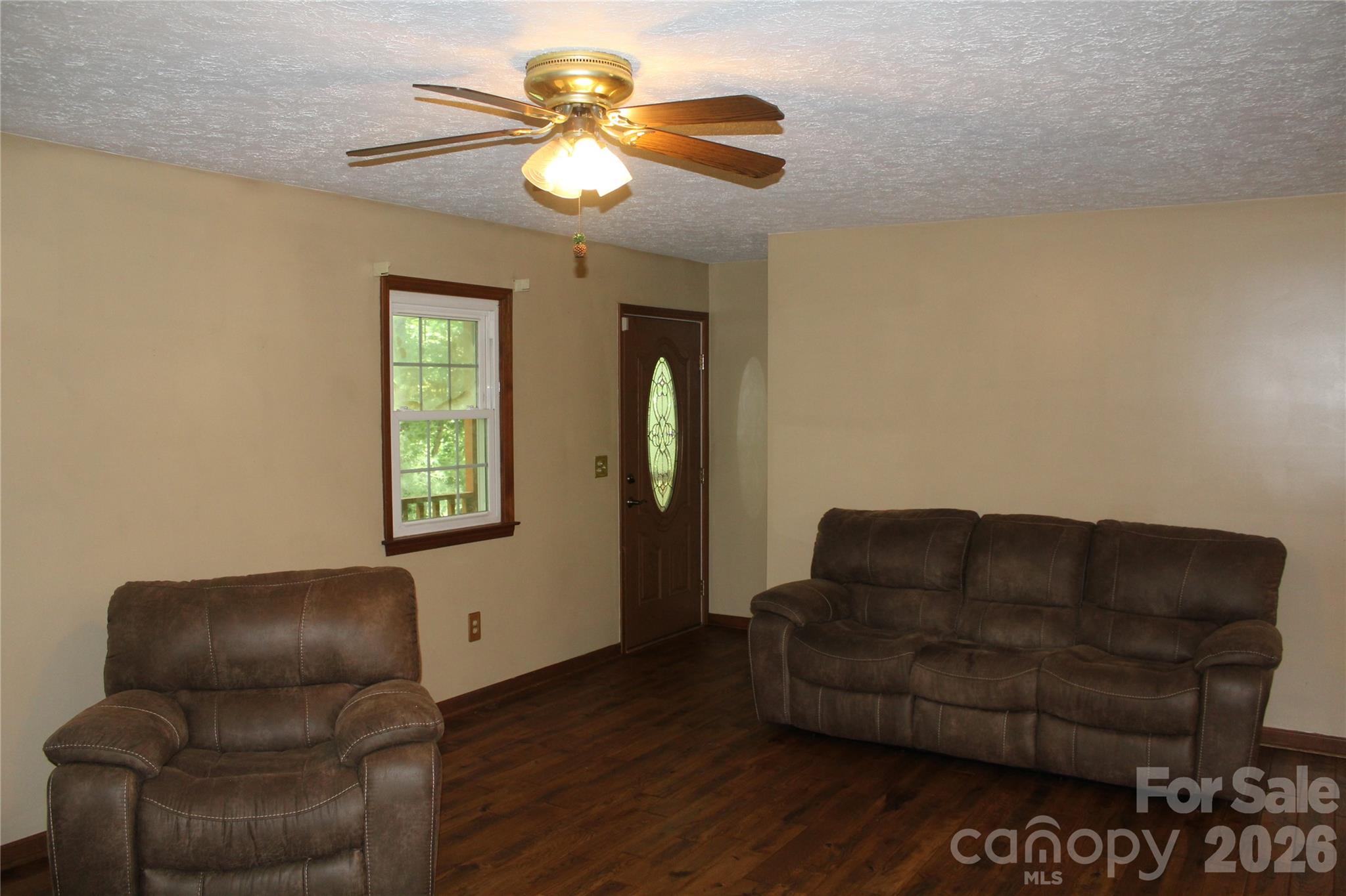 3505 Nelson Lane Property Photo 10
