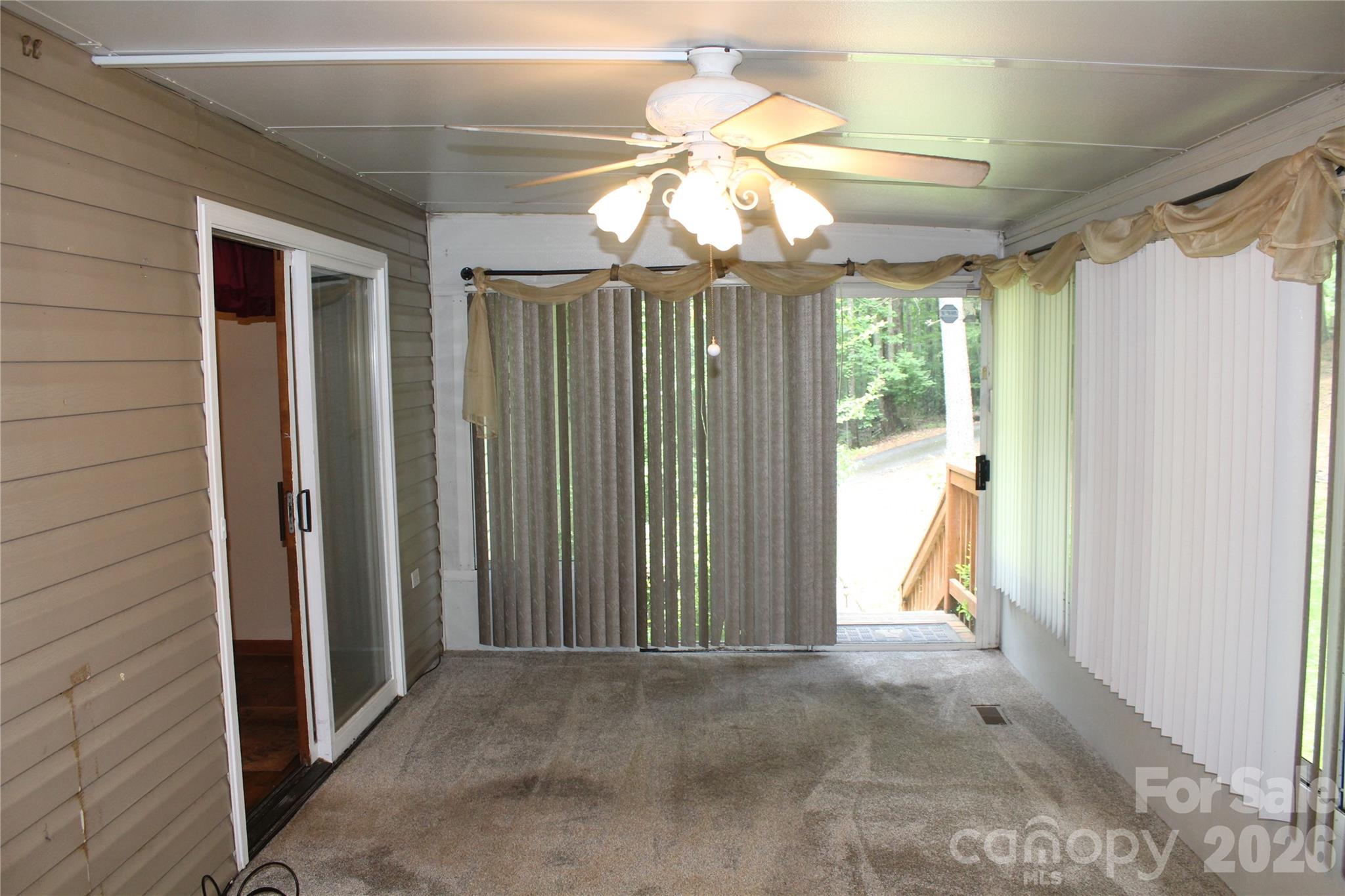 3505 Nelson Lane Property Photo 12