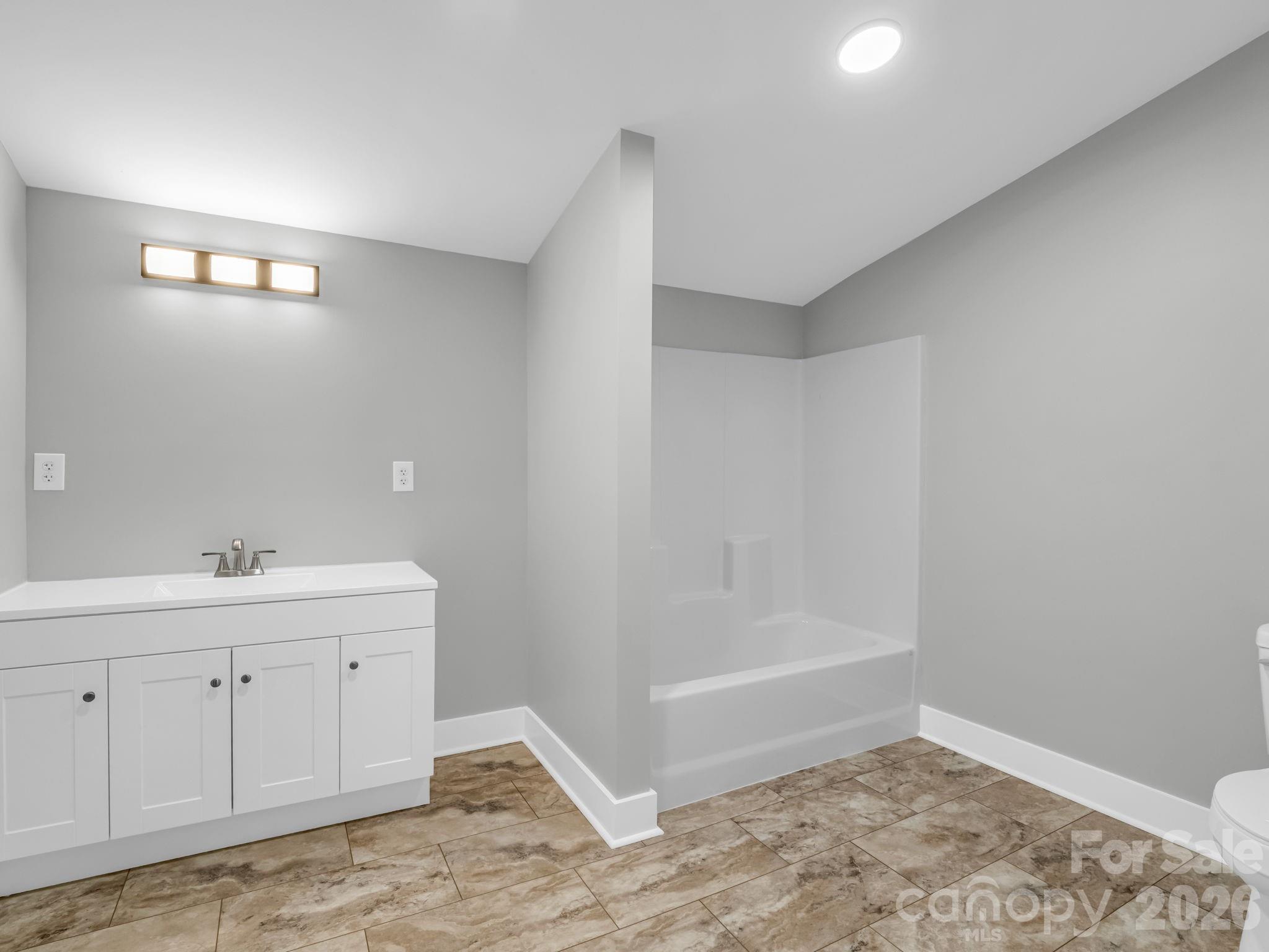 5923 N Highway 14 Highway Property Photo 13