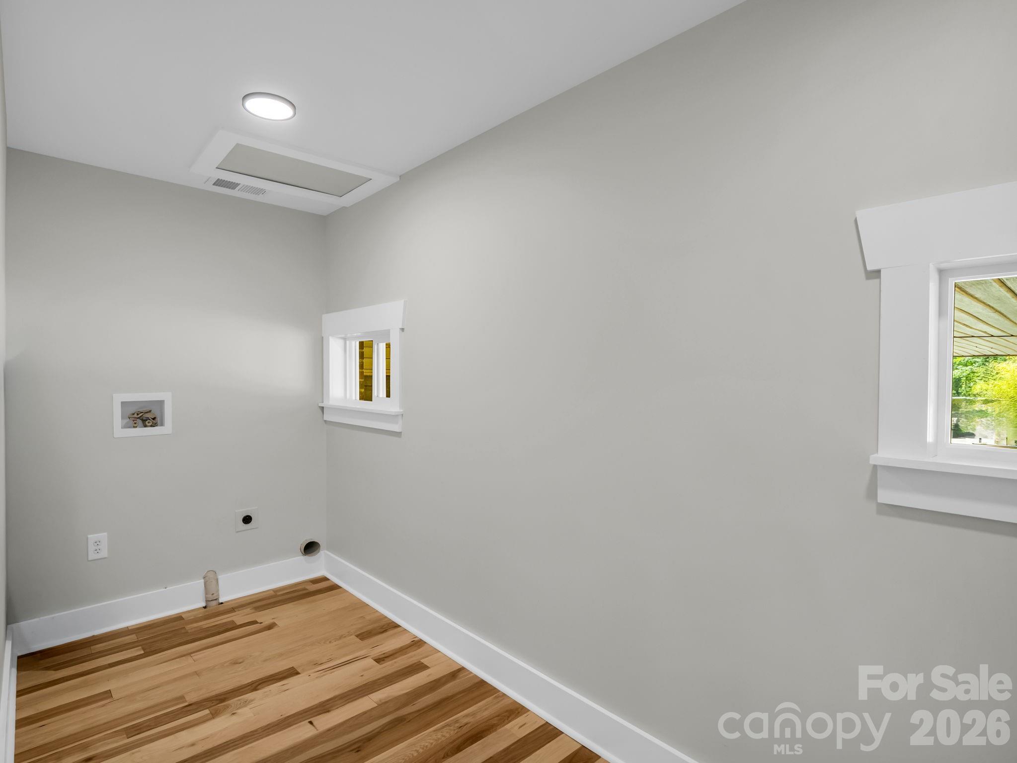 5923 N Highway 14 Highway Property Photo 20