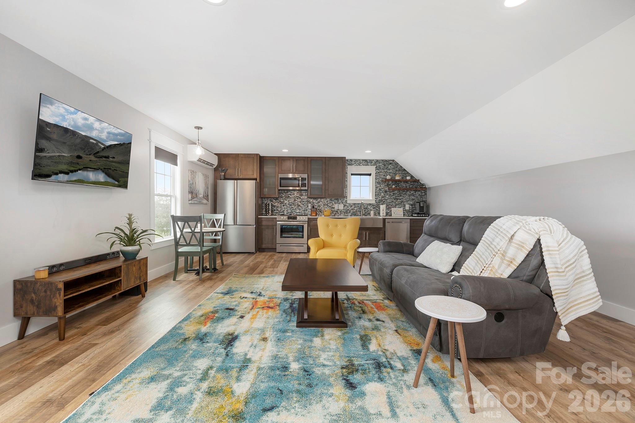 5200 Shoreview Drive Property Photo 39