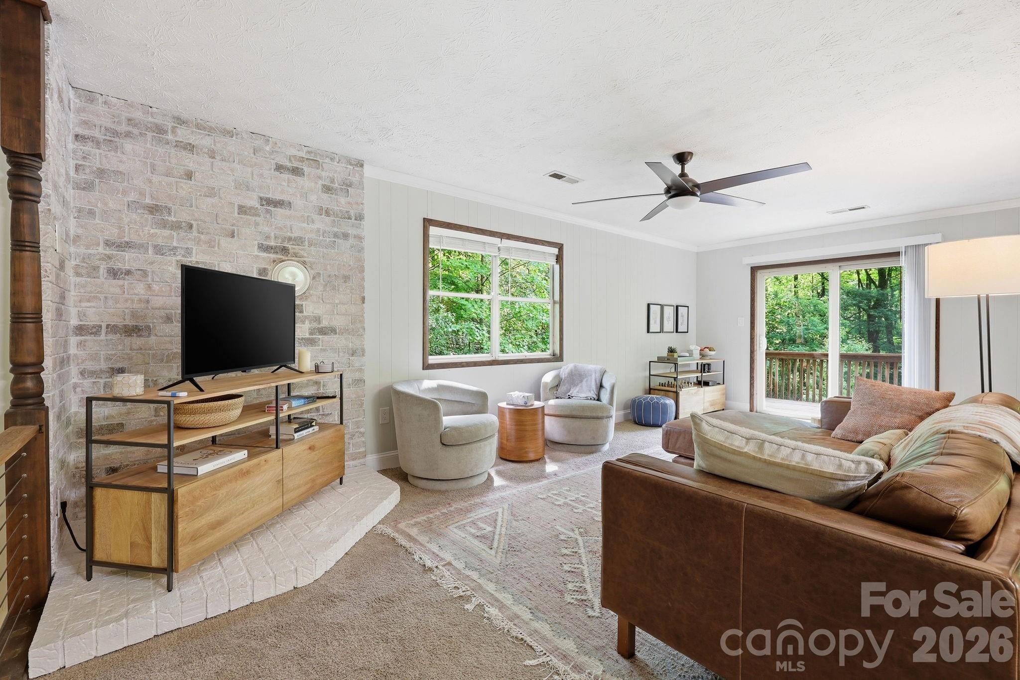 182 Saw Branch Road Property Photo 3