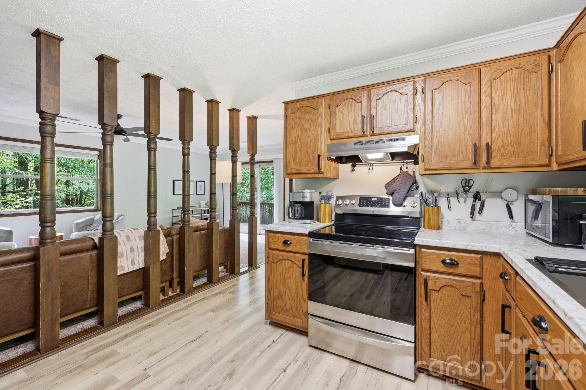 182 Saw Branch Road Property Photo 8