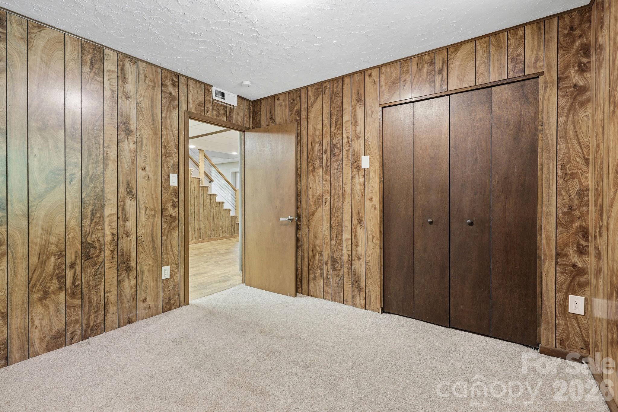 182 Saw Branch Road Property Photo 15
