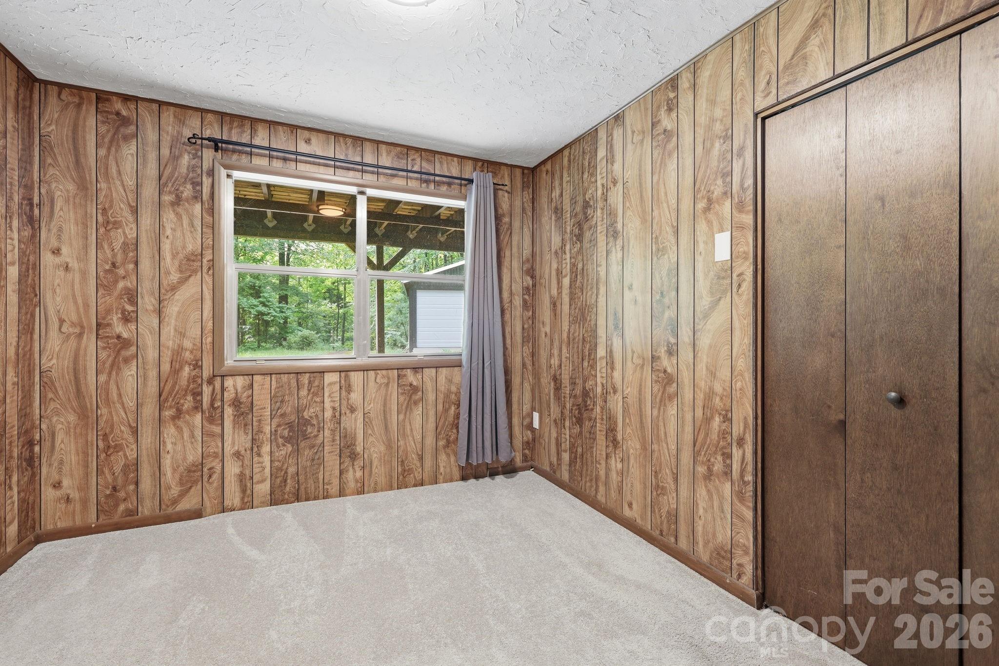 182 Saw Branch Road Property Photo 16