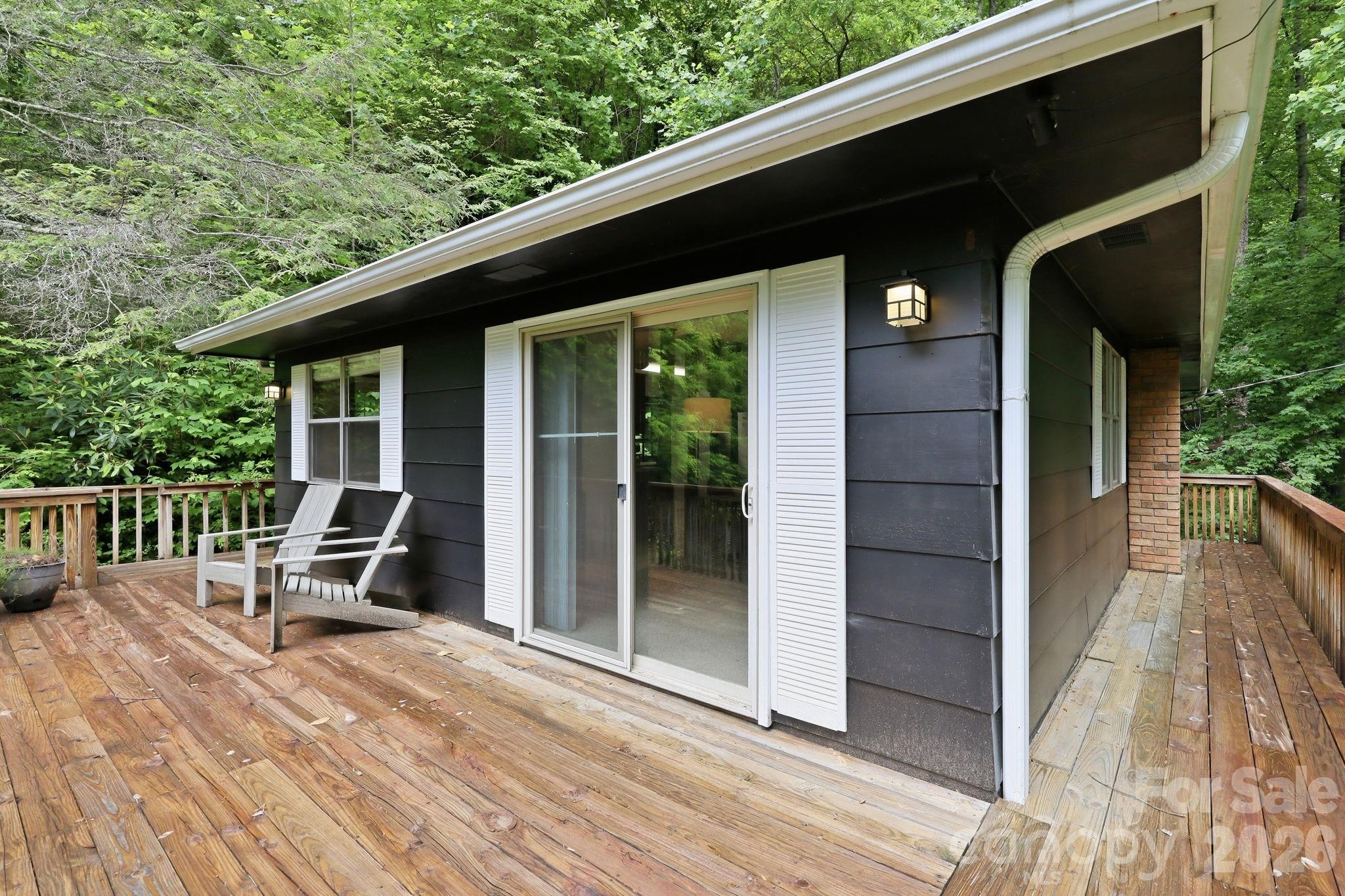 182 Saw Branch Road Property Photo 26