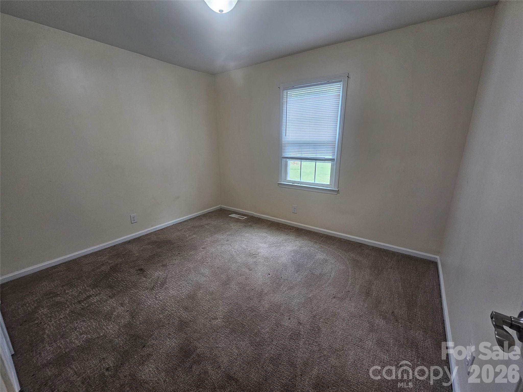 218 Hall Street Property Photo 12