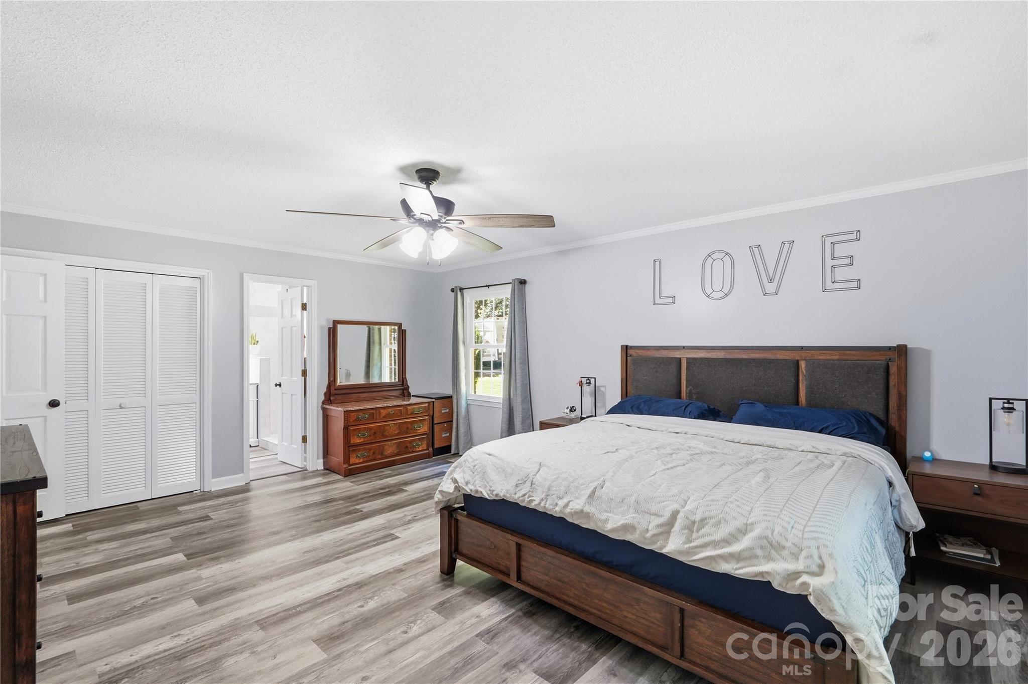 1859 Selma Street Property Photo 23