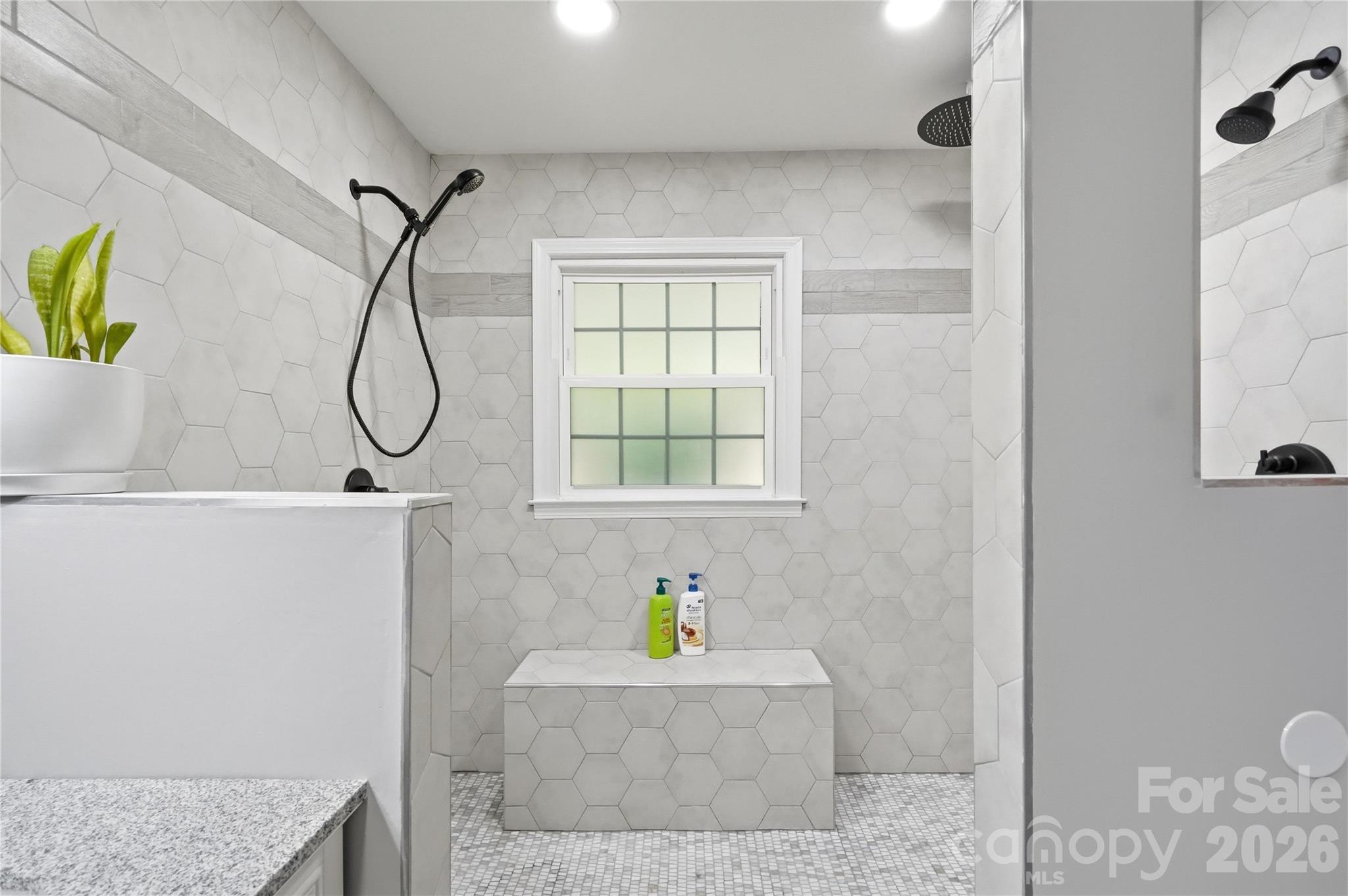 1859 Selma Street Property Photo 25