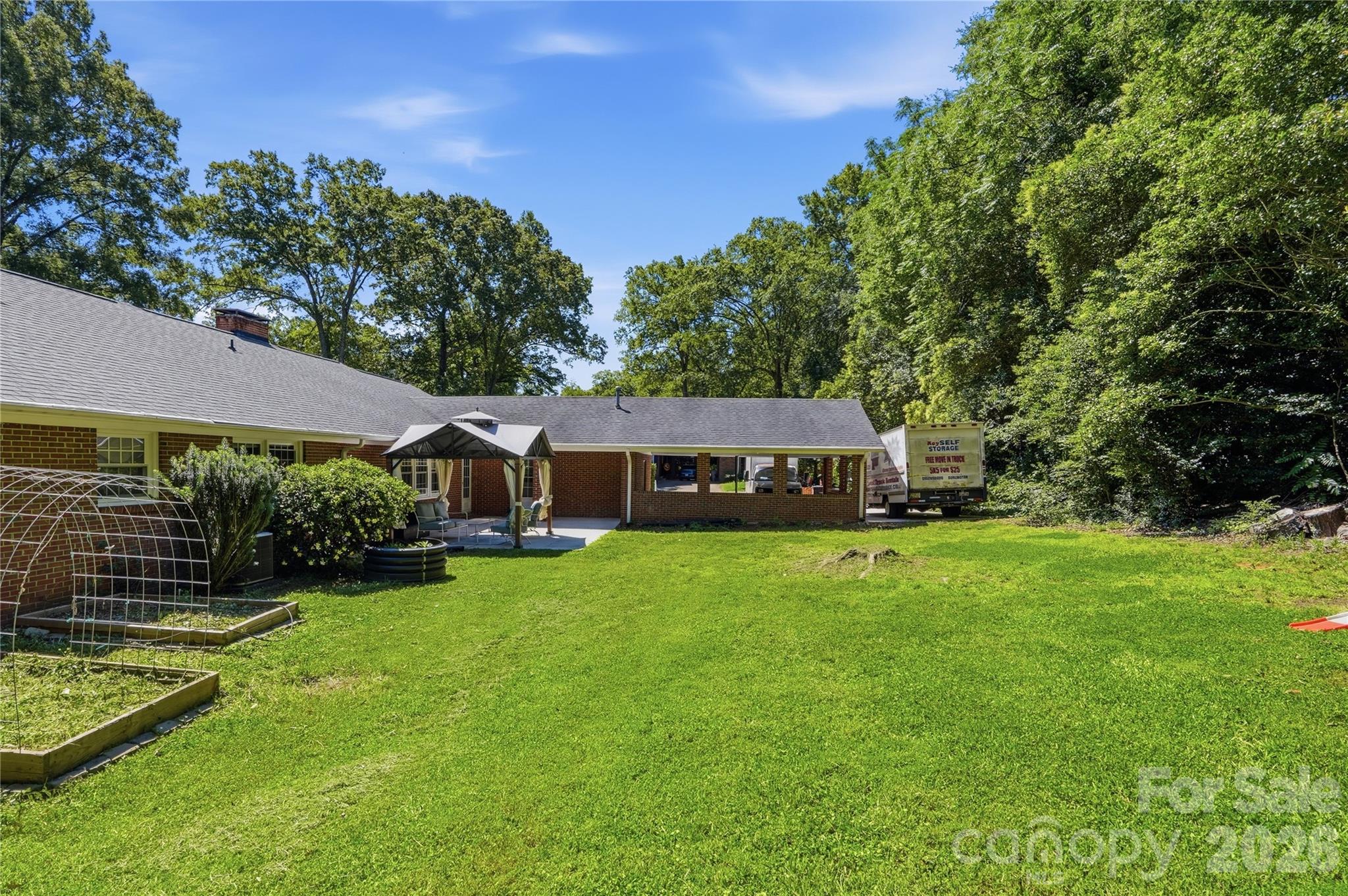1859 Selma Street Property Photo 31
