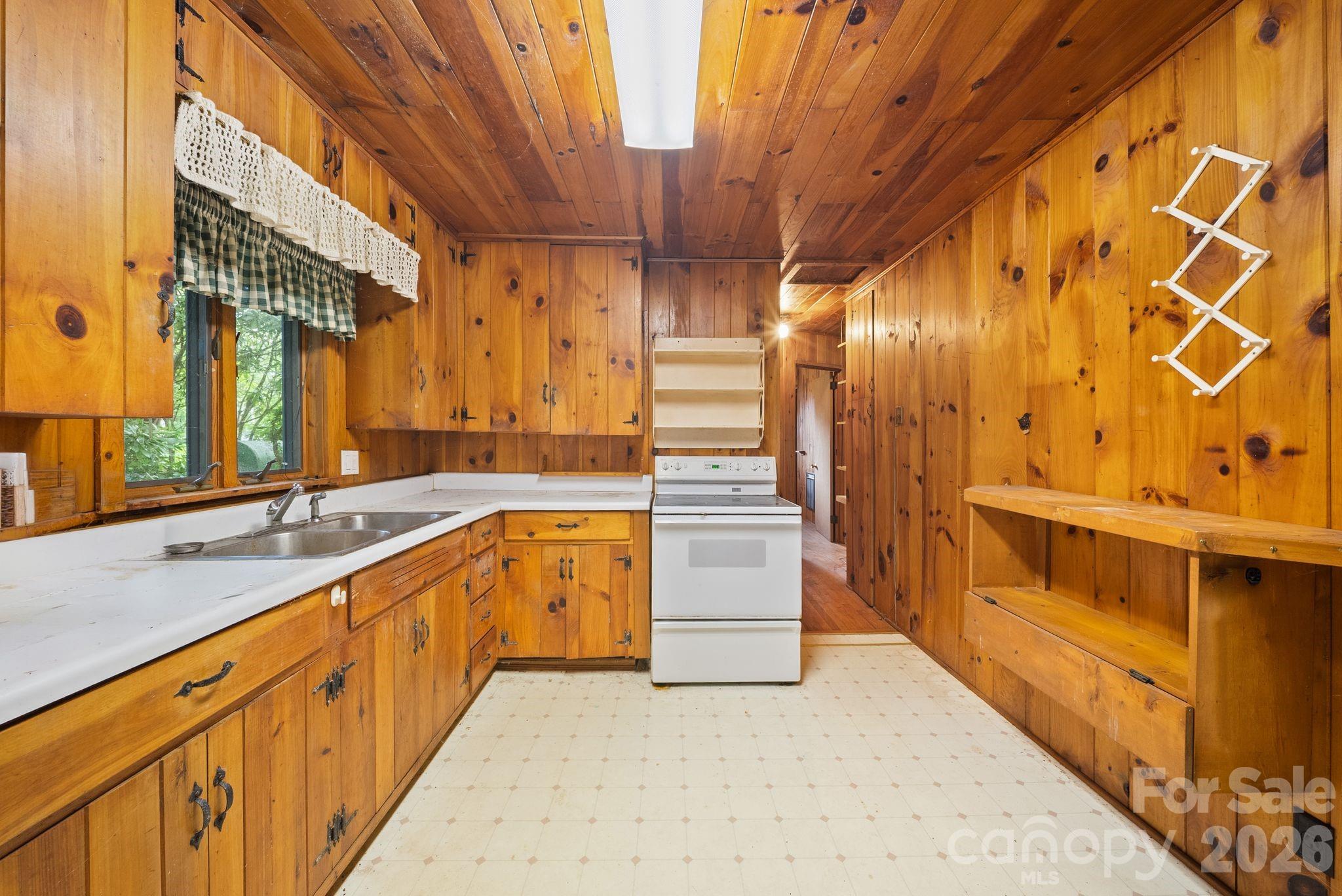 65 Gurney Franklin Road Property Photo 6