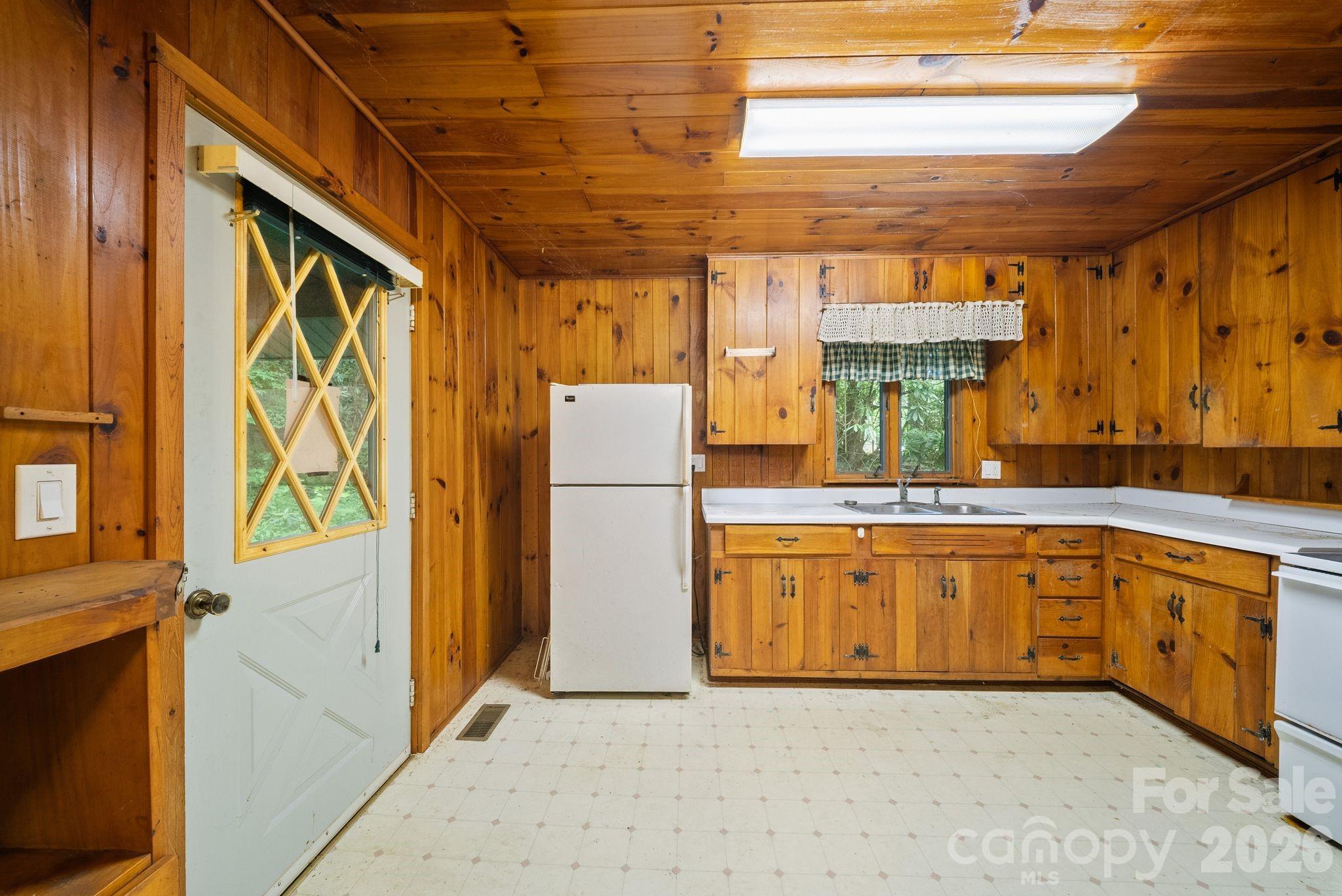 65 Gurney Franklin Road Property Photo 7