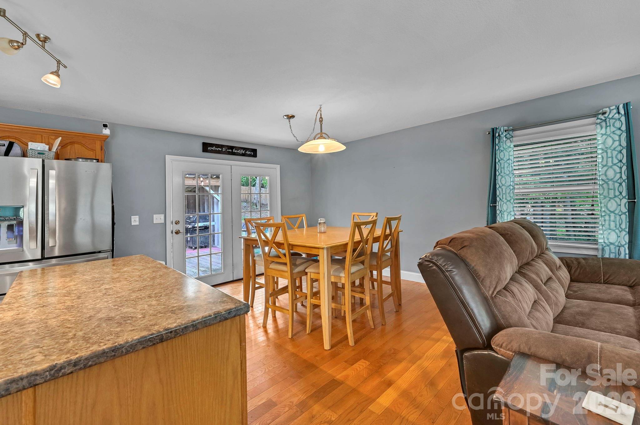 11 Greenwood Acres Drive Property Photo 13