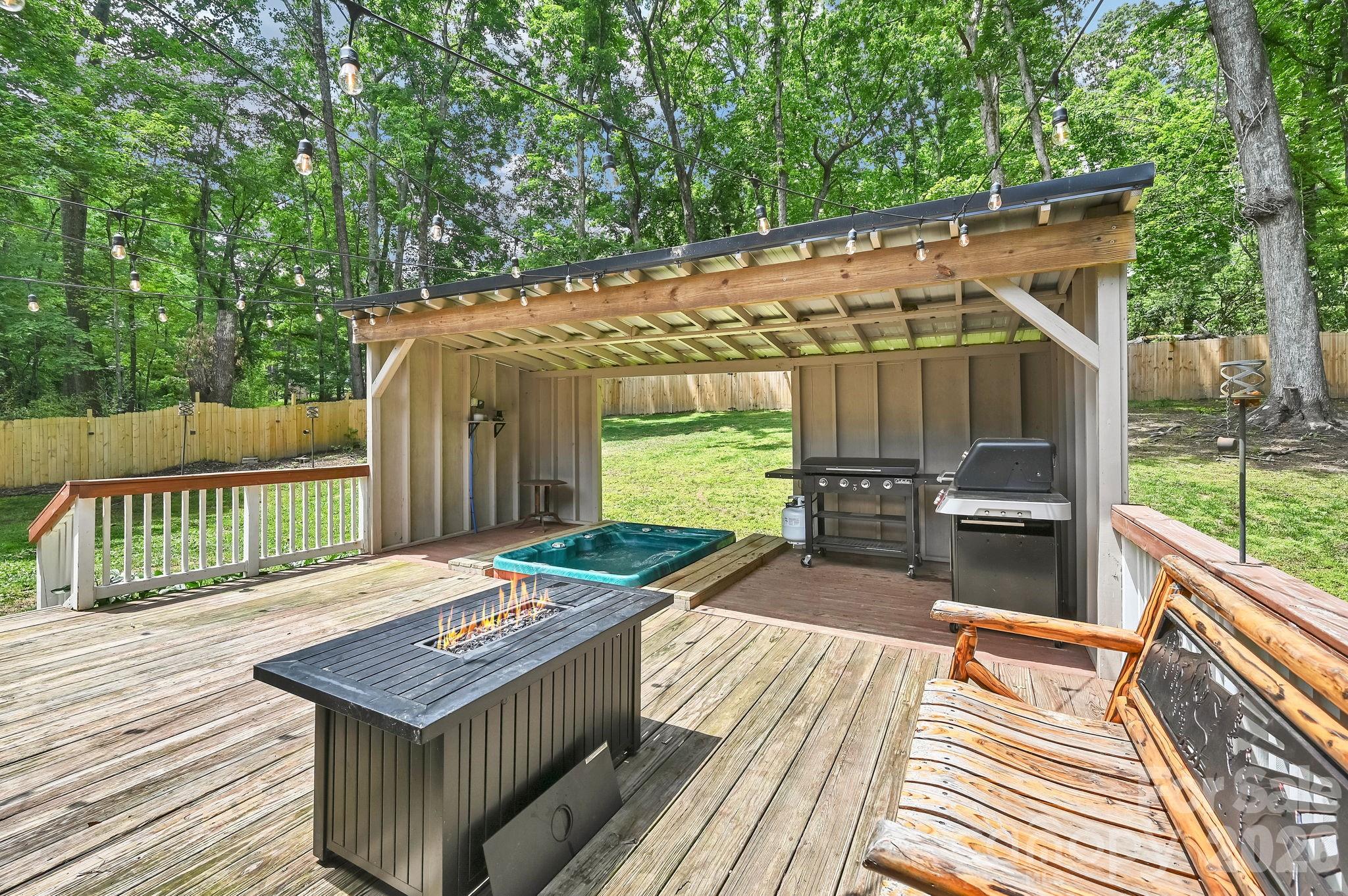 11 Greenwood Acres Drive Property Photo 39