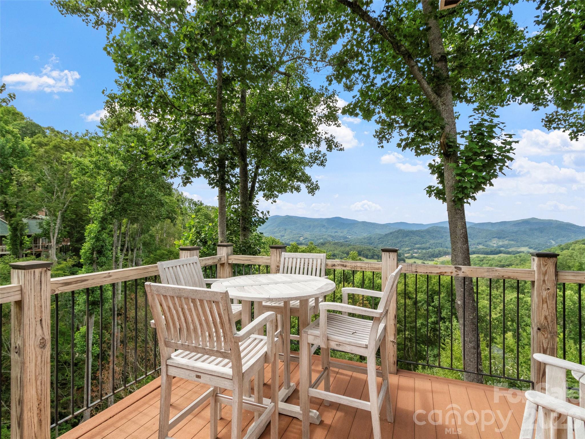47 Creekside Way H301 Property Photo 1