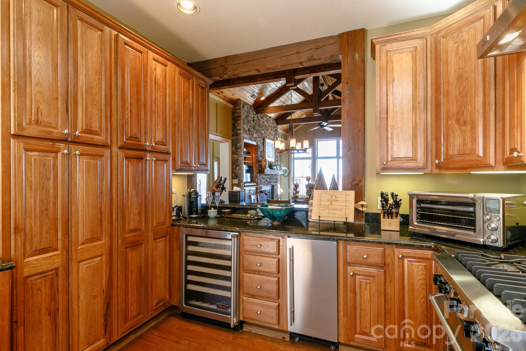 47 Creekside Way H301 Property Photo 14