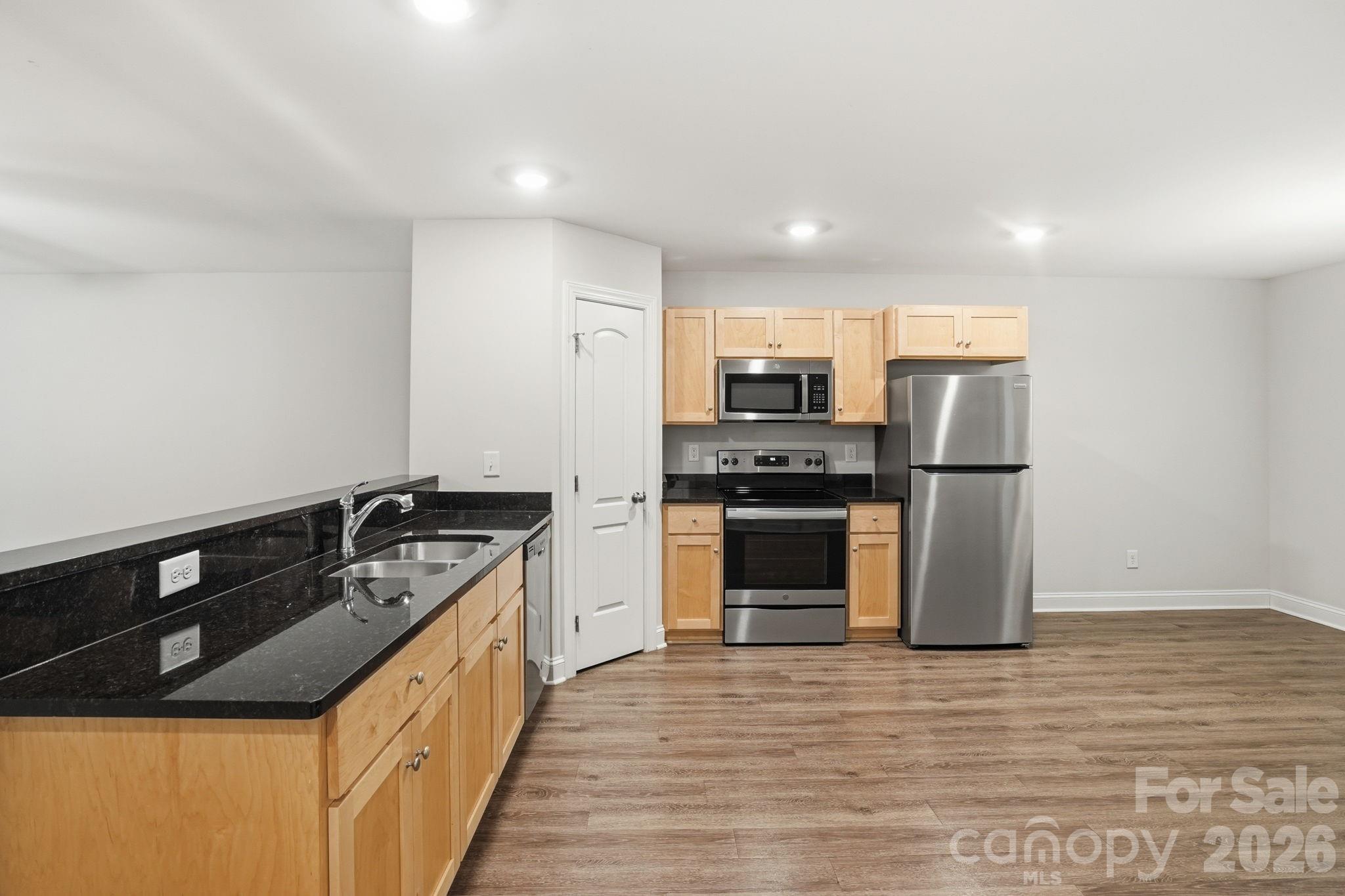 3221 Roberta Road Property Photo 17