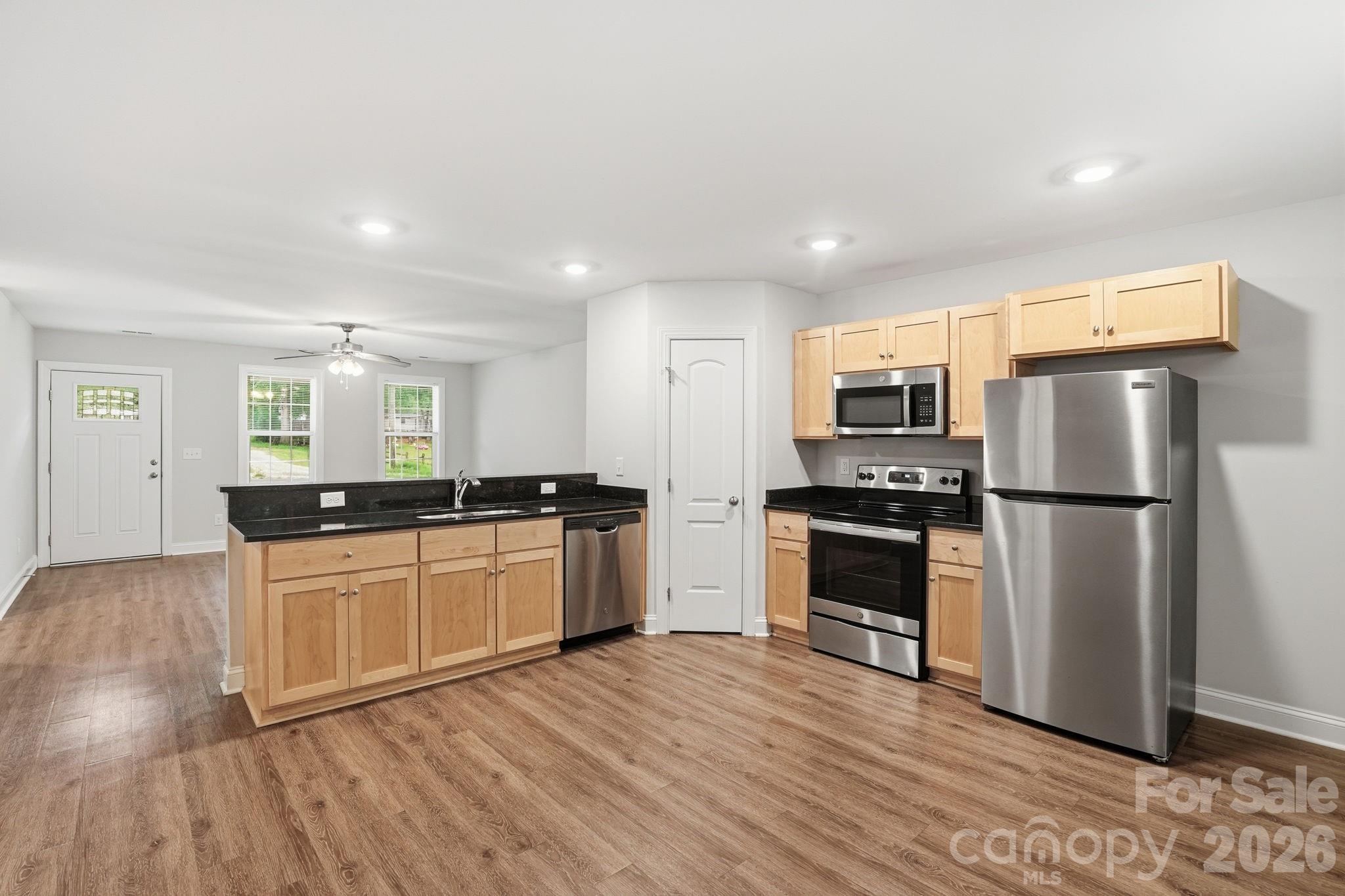 3221 Roberta Road Property Photo 18