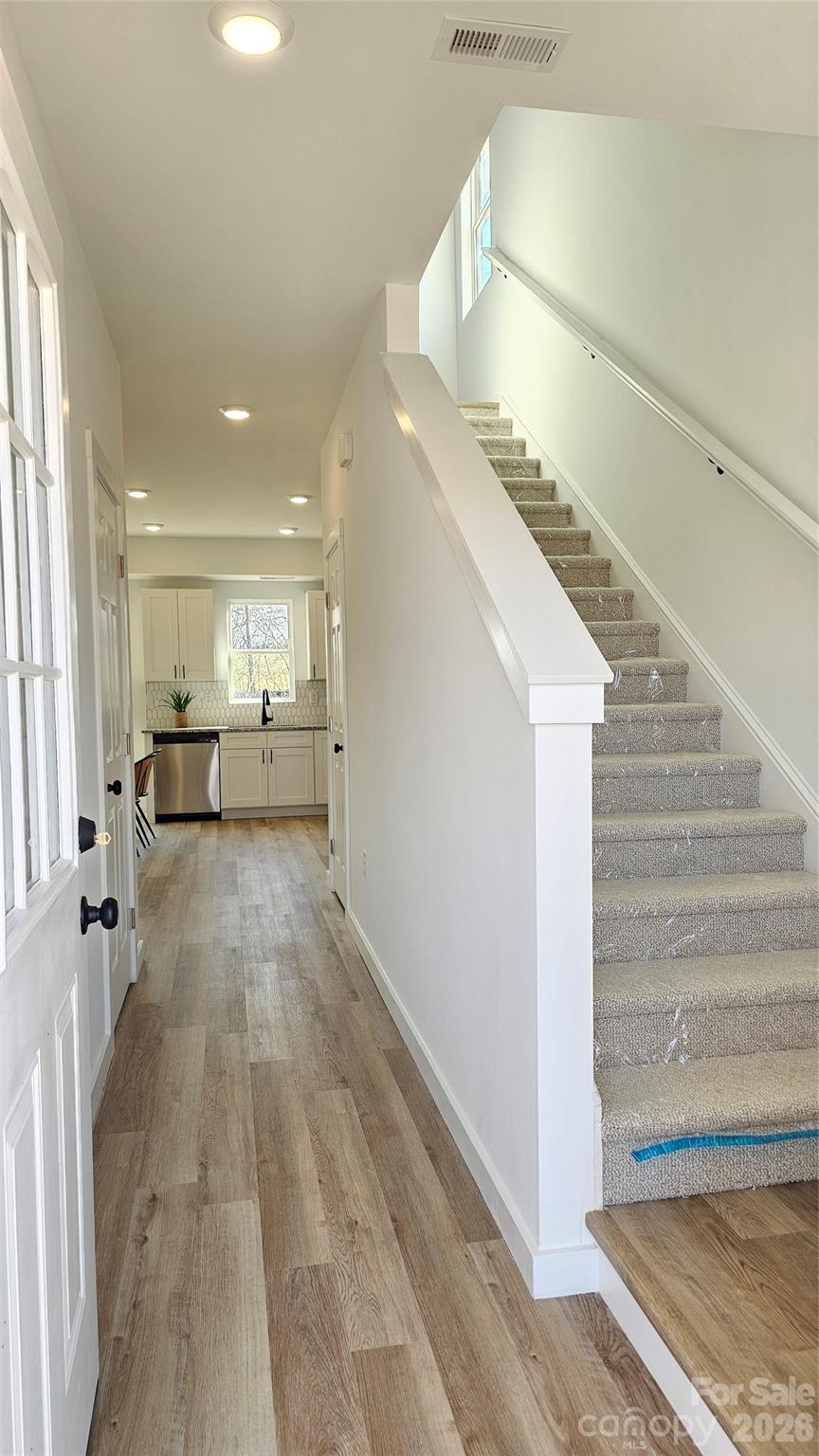 2910 21st Street Lane Property Photo 10