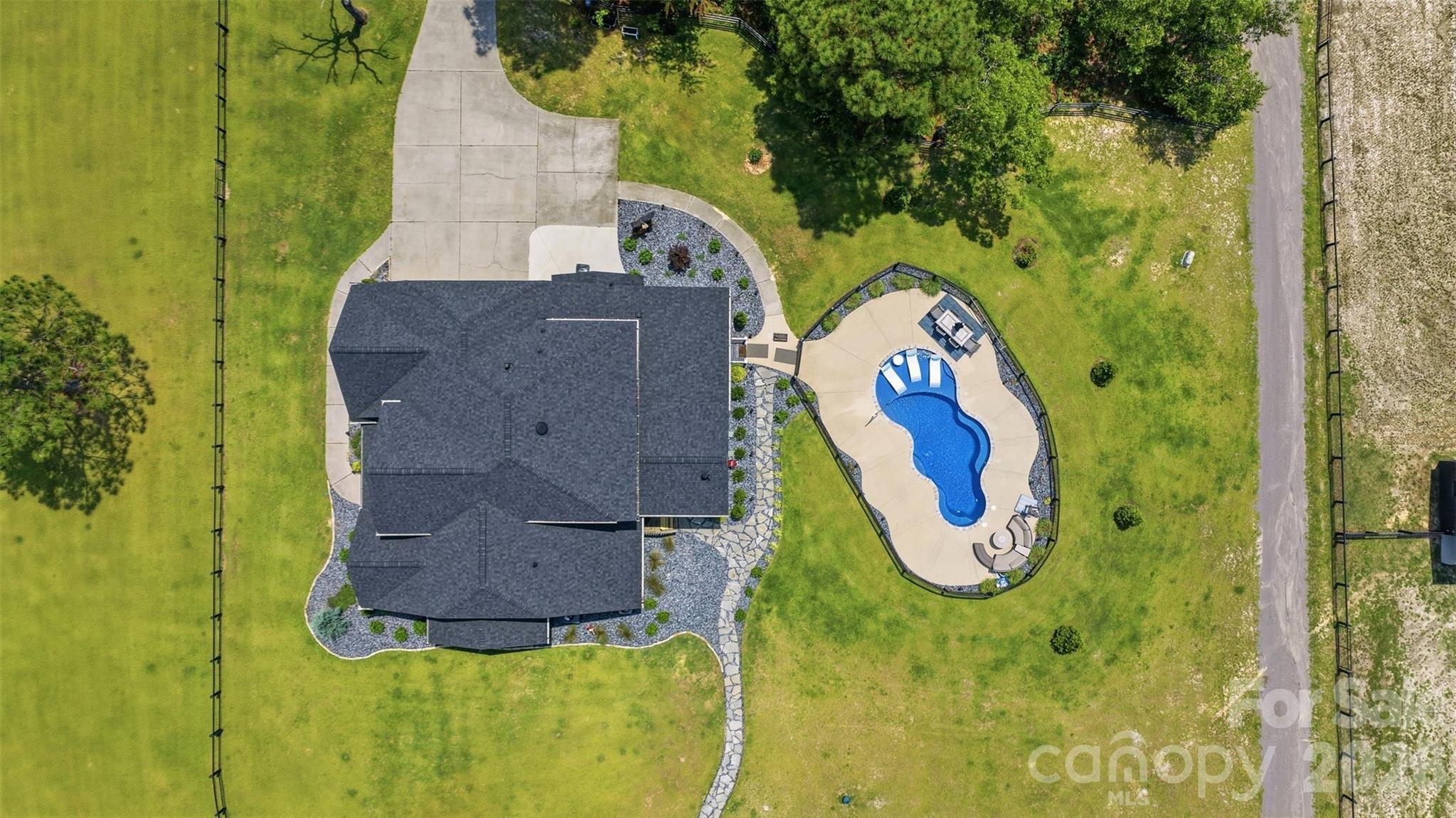 8520 Stock Horse Trail Property Photo 46