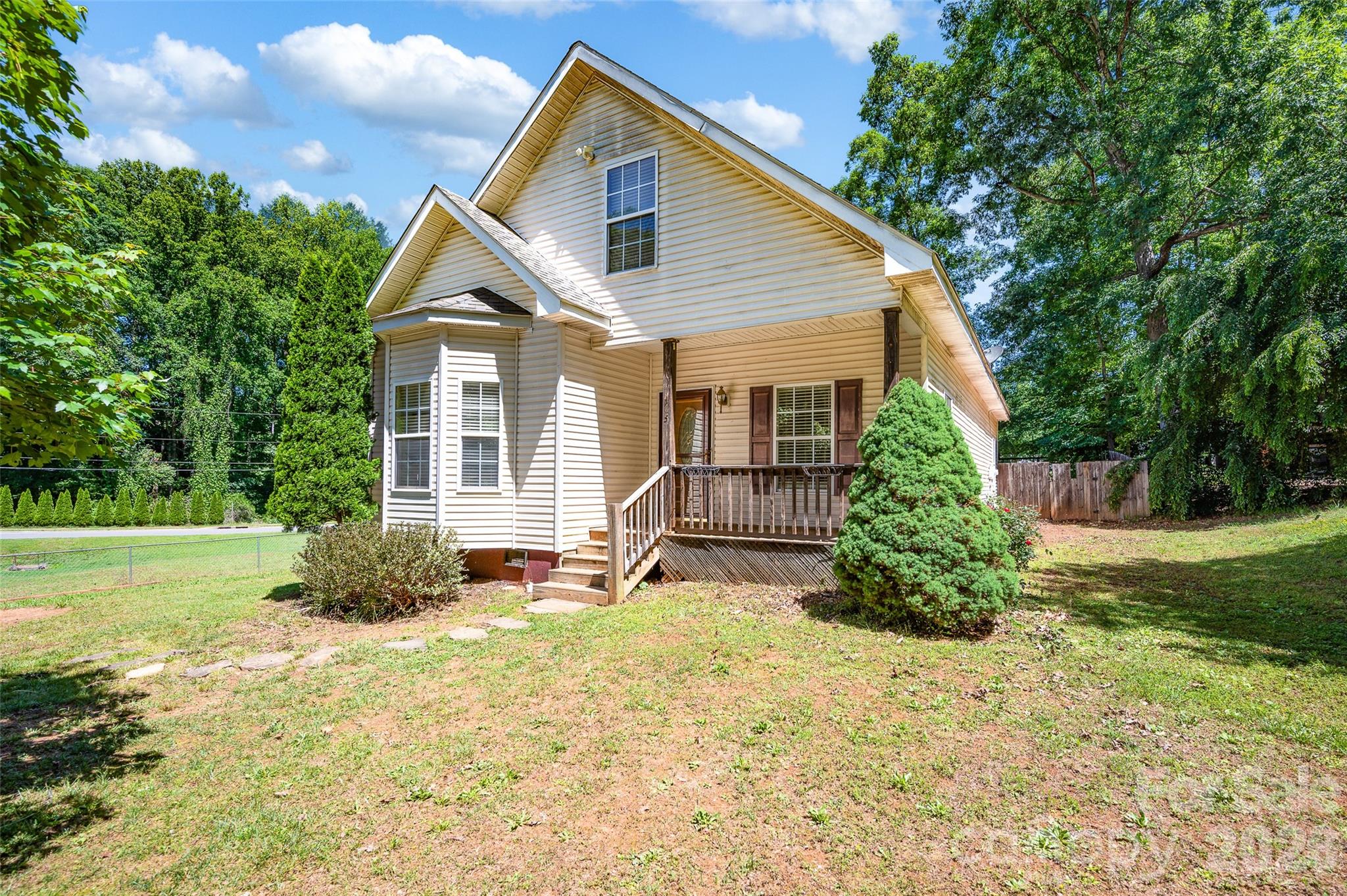 105 Queensbury Road Property Photo 1