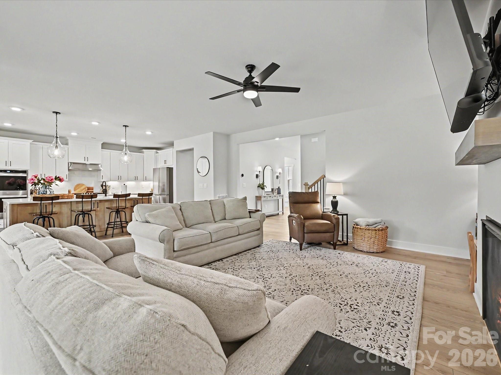 4230 Tournette Drive Property Photo 9