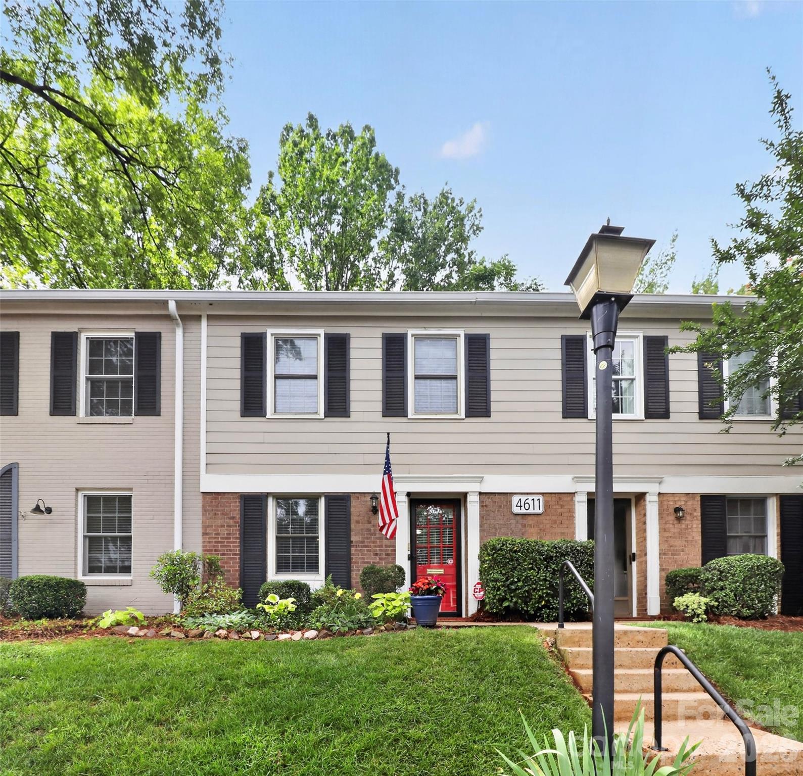 4611 Hedgemore Drive C Property Photo 3