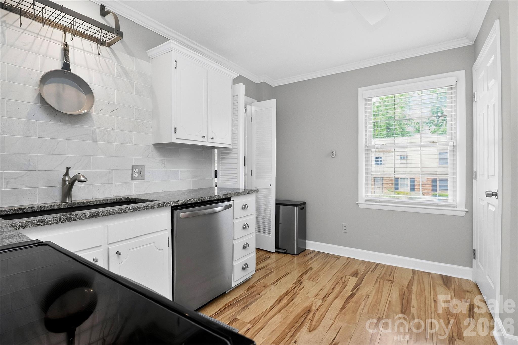 4611 Hedgemore Drive C Property Photo 10