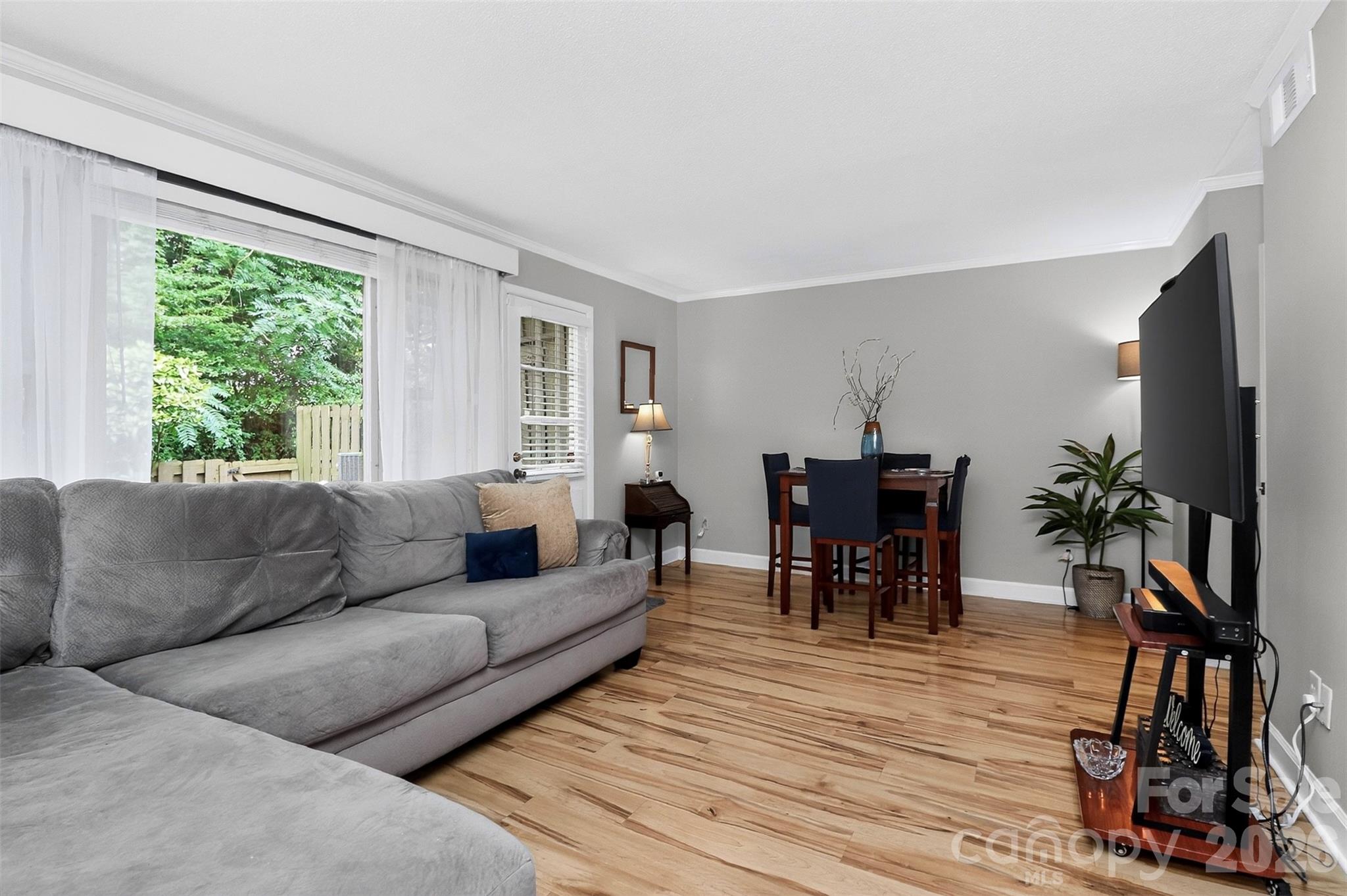 4611 Hedgemore Drive C Property Photo 14