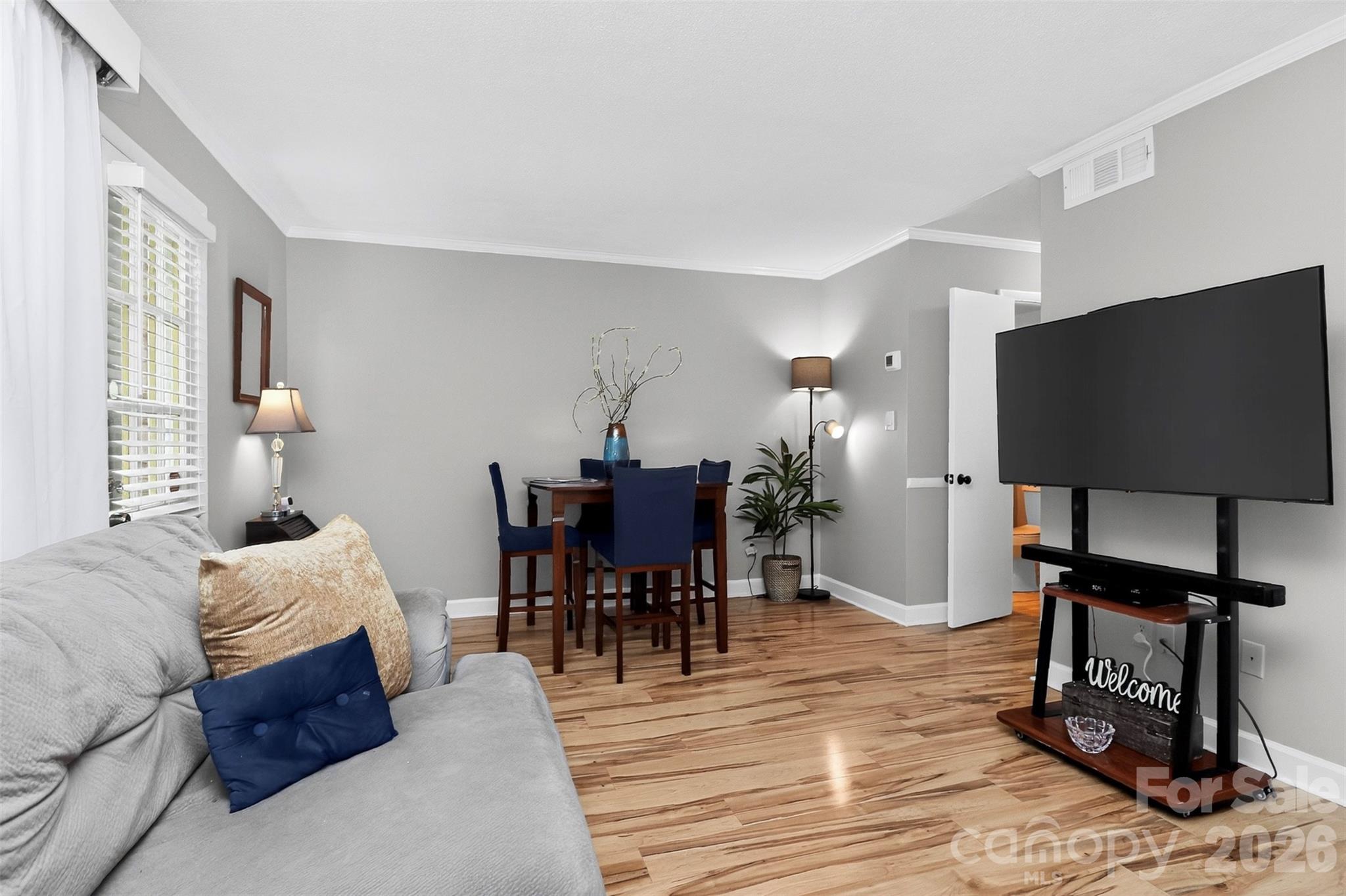 4611 Hedgemore Drive C Property Photo 15
