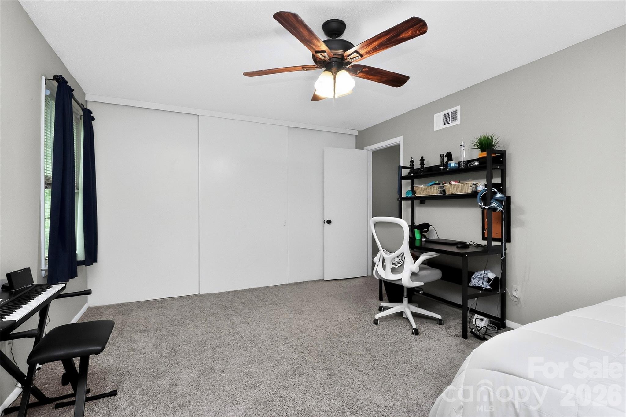 4611 Hedgemore Drive C Property Photo 26