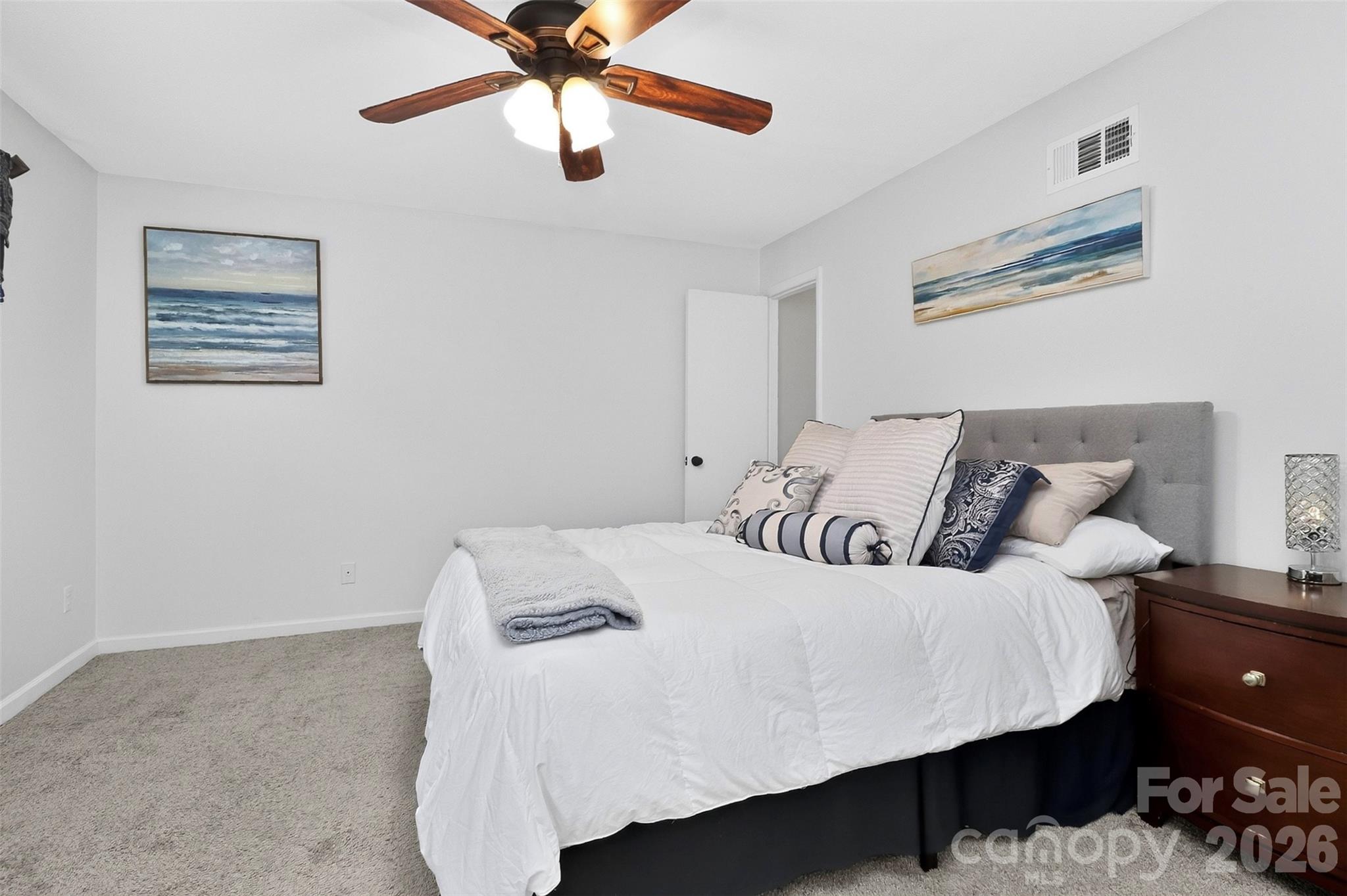 4611 Hedgemore Drive C Property Photo 29