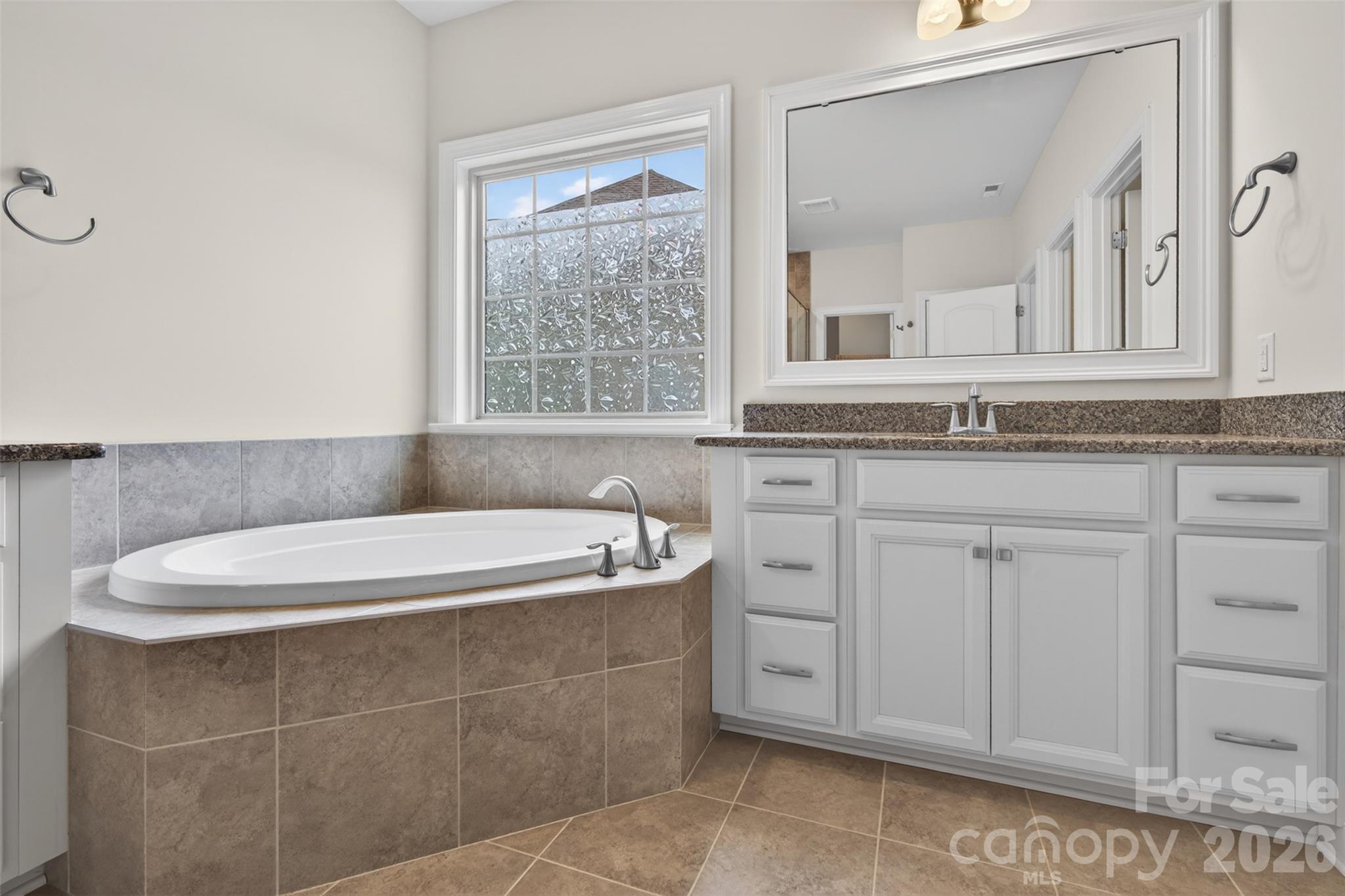 8224 Cornhill Avenue Property Photo 11