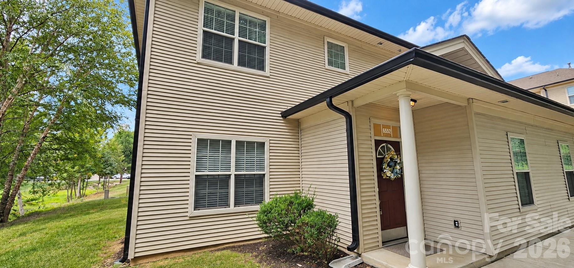 6552 Quarterbridge Lane Property Photo 1