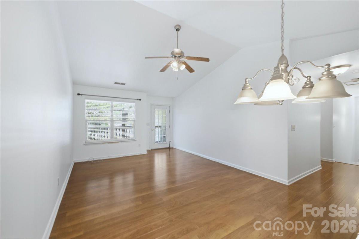 6552 Quarterbridge Lane Property Photo 7
