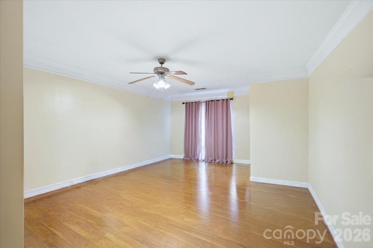 6552 Quarterbridge Lane Property Photo 14
