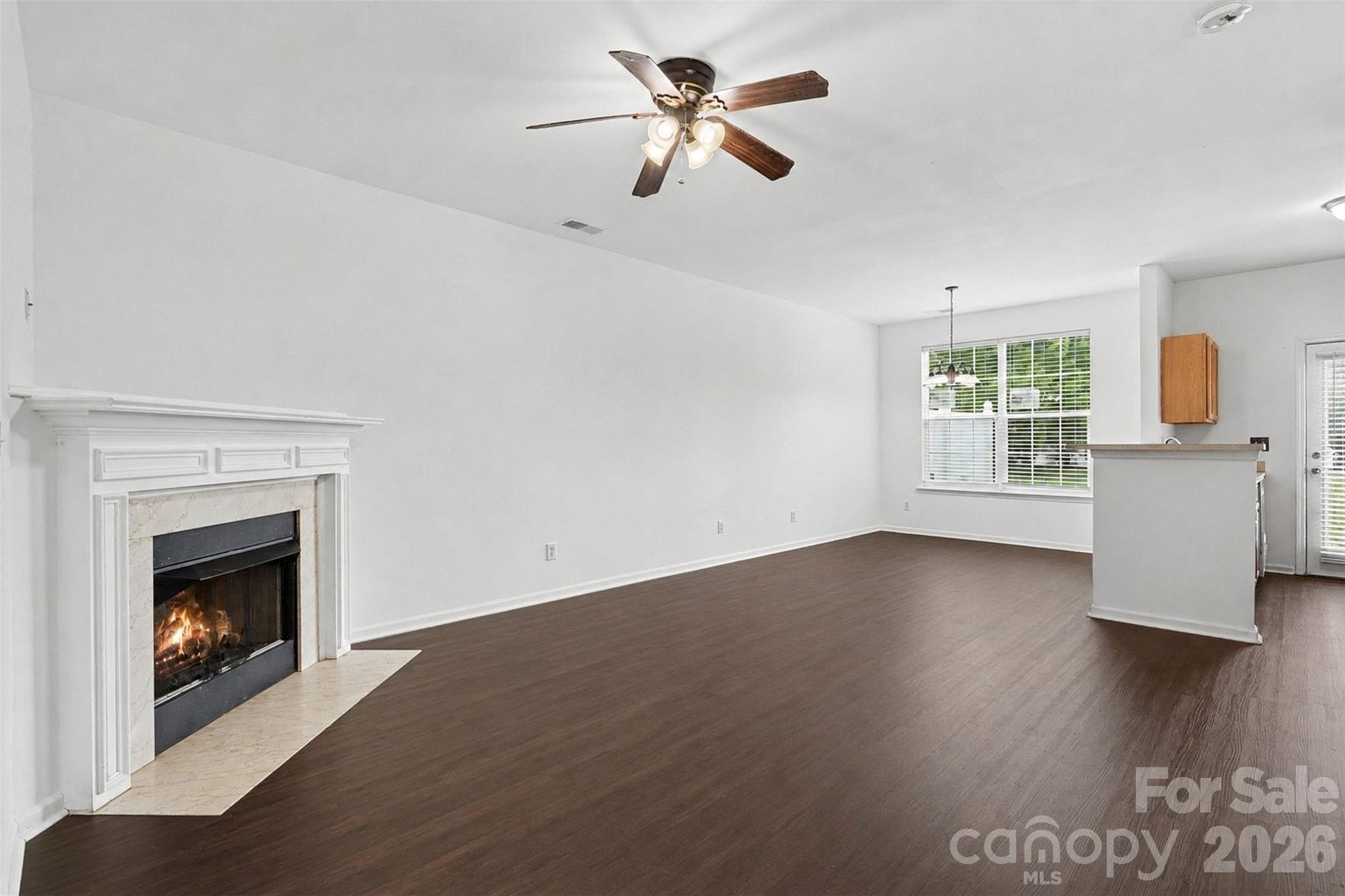 7514 Abigail Glen Drive Property Photo 3