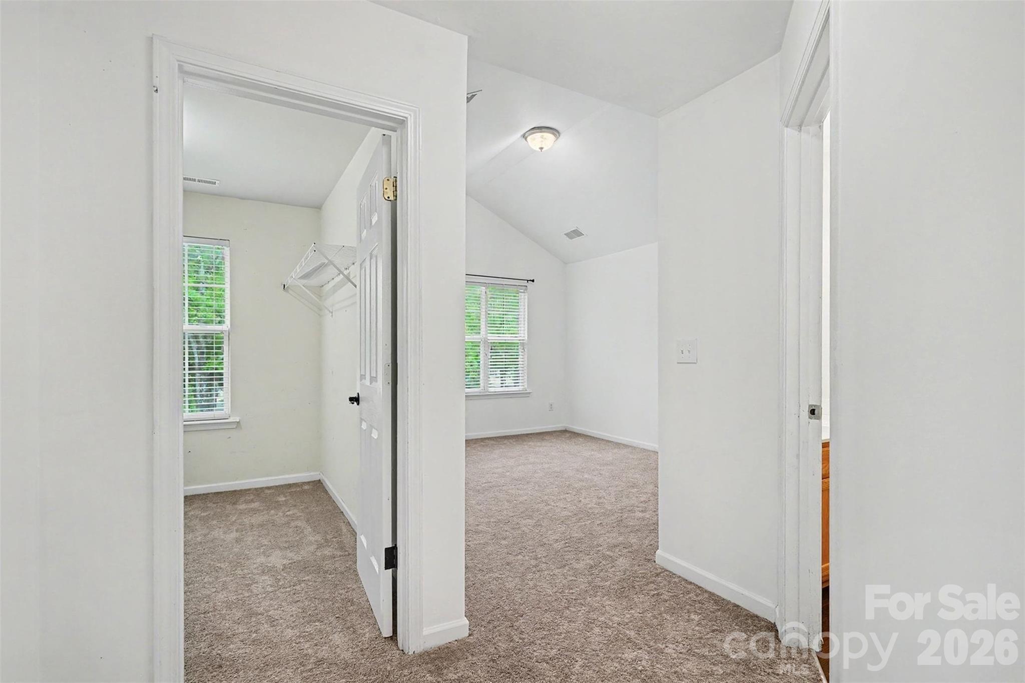 7514 Abigail Glen Drive Property Photo 10